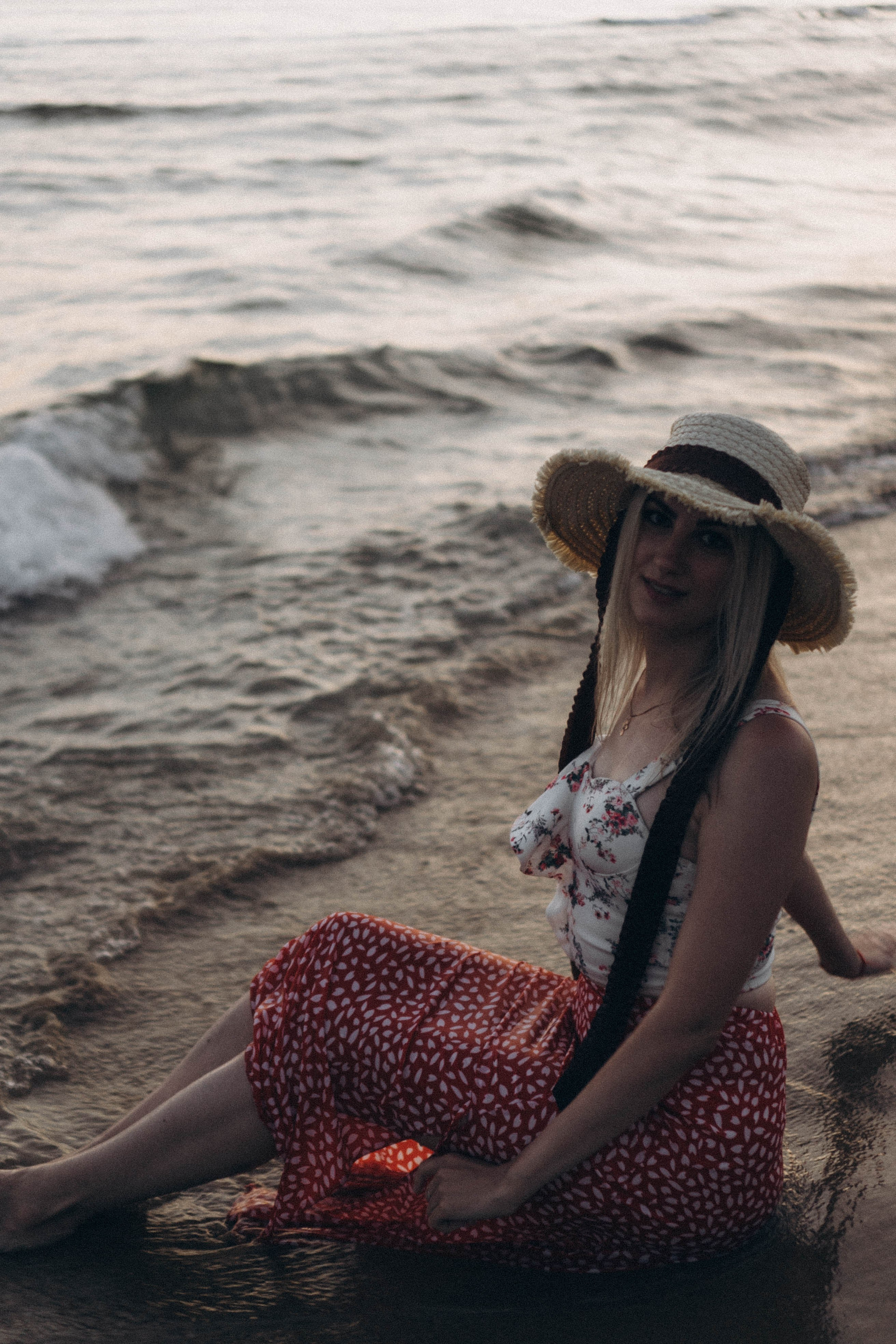 Июльский вечер на берегу черного моря. Профессиональный фотограф, Санкт-Петербург — Виктория Богомолова