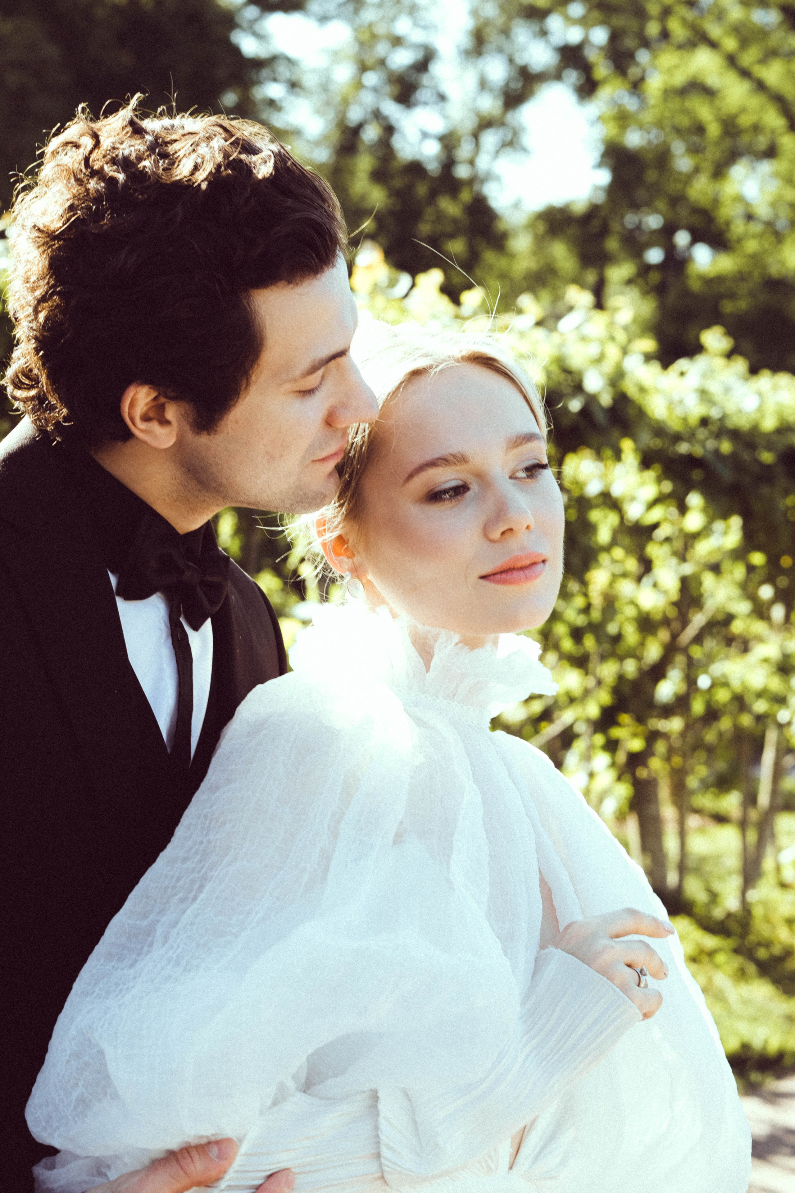 СВАДЕБНАЯ СЬЕМКА В ПАРКЕ ОРАНИЕНБАУМ. Профессиональный фотограф, Санкт-Петербург — Виктория Богомолова