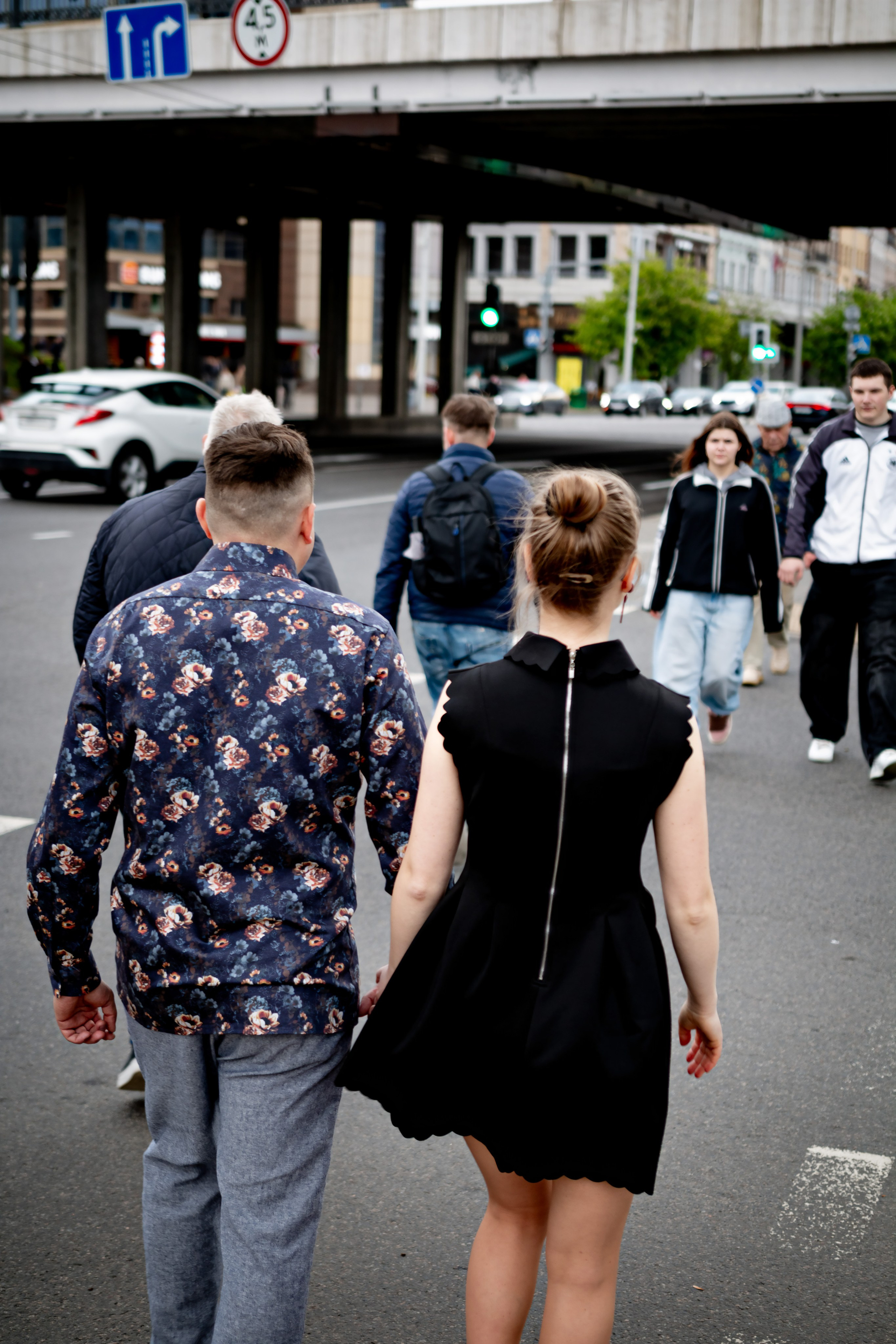 Love story фотосессия в Минске, прогулка по городу