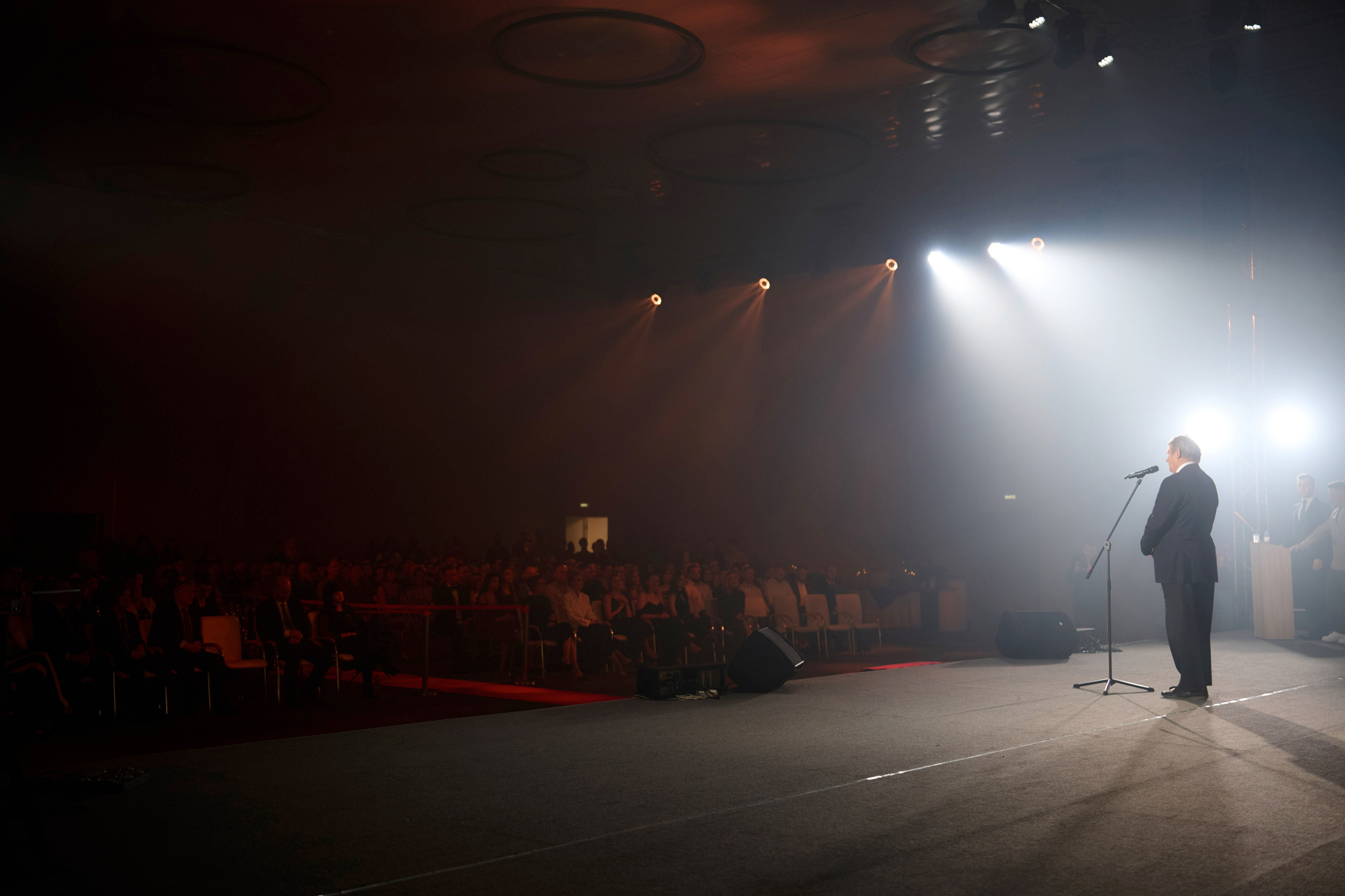 NBM GROUP. Ваш мультижанровый фотограф Александр Белов