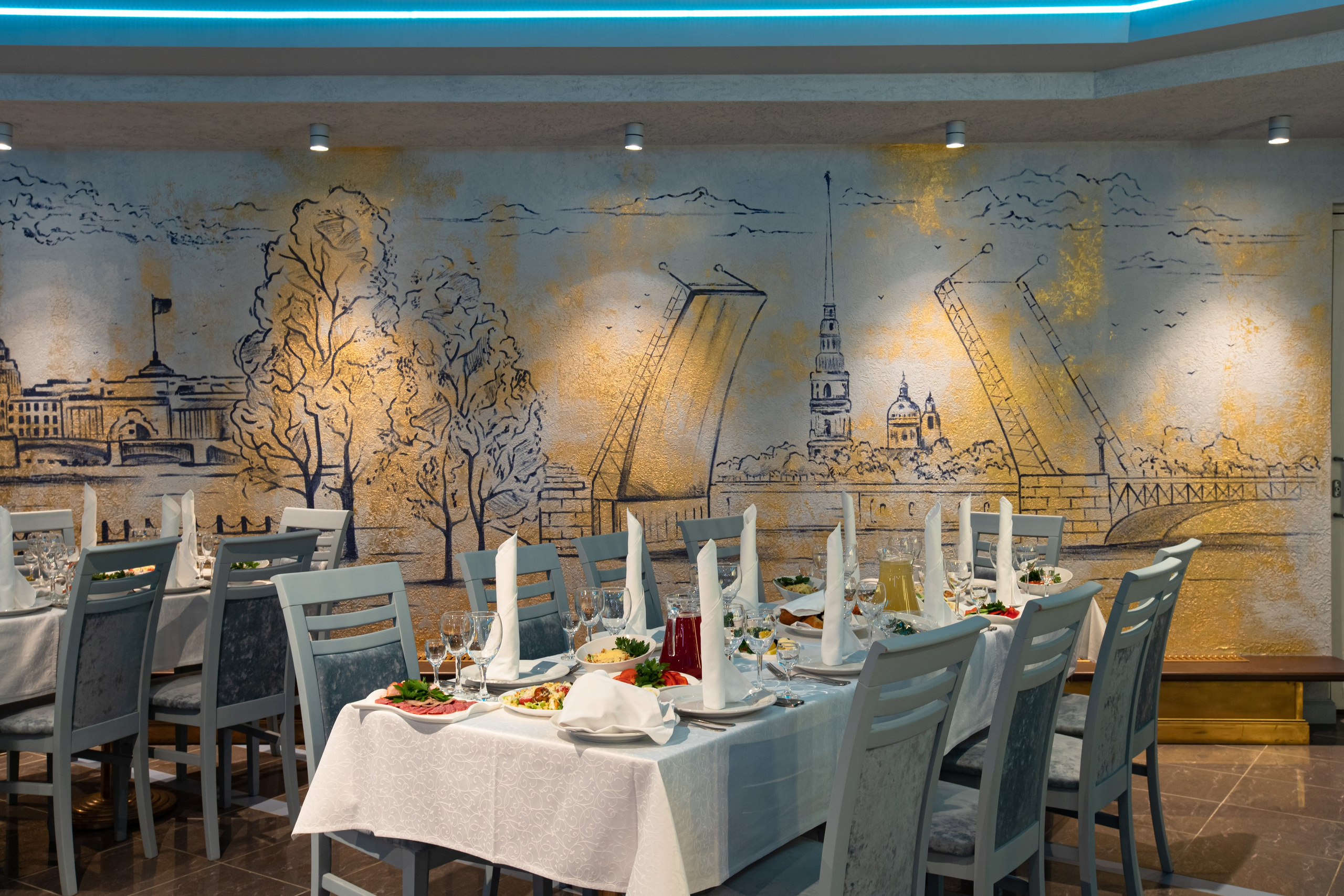 Банкетный зал при отеле «Нептун». Фотограф Махлаева Виктория/Санкт-Петербург