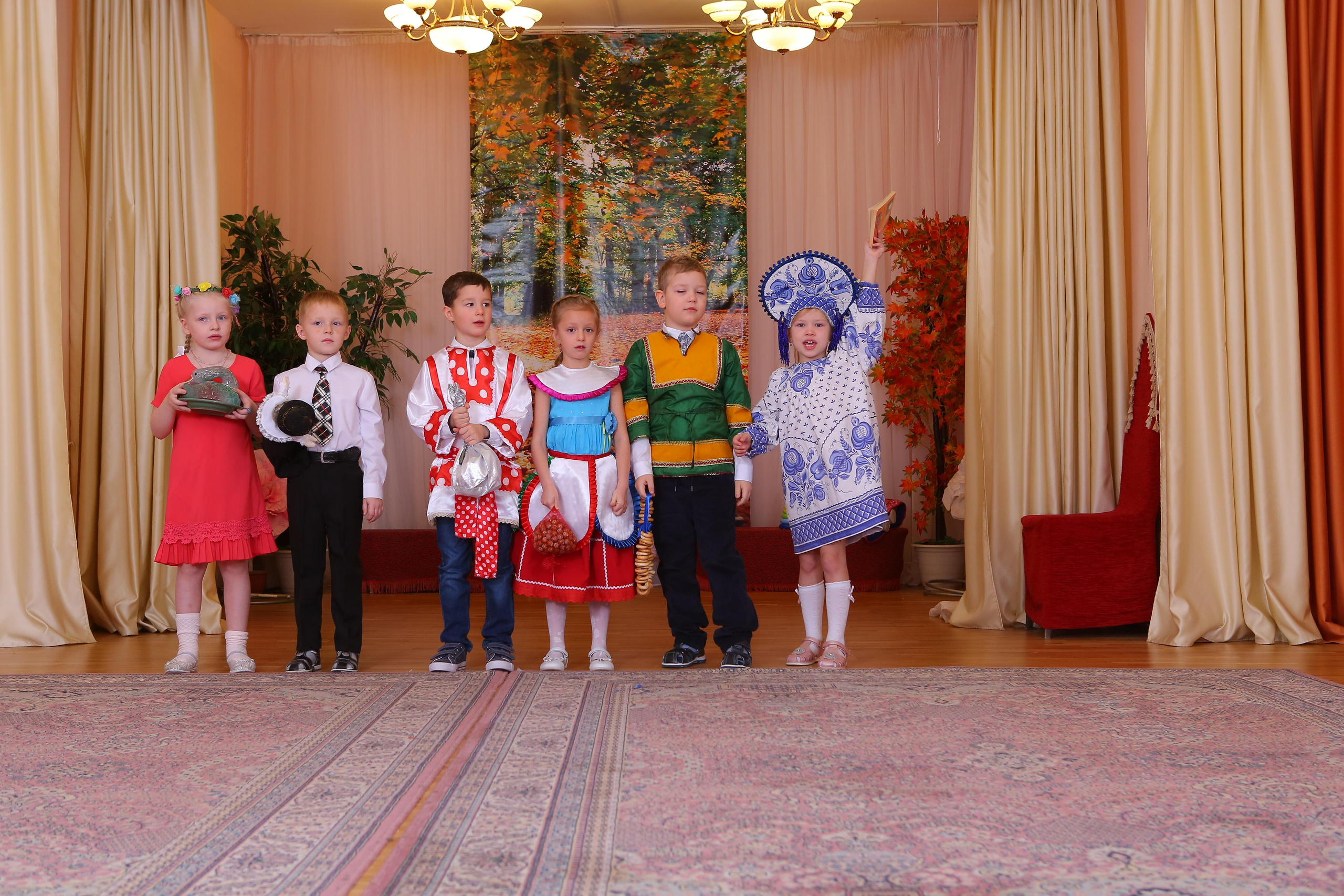 Утренник в саду. Студия детской и семейной фотографии 12кадров