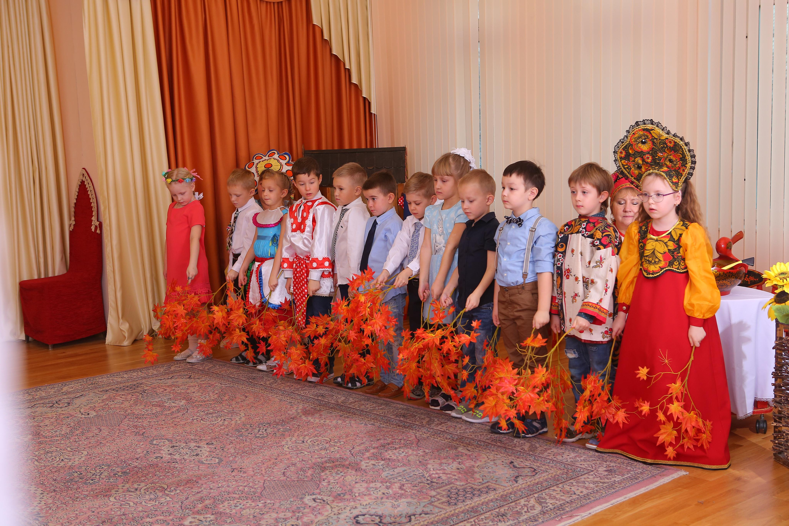 Утренник в саду. Студия детской и семейной фотографии 12кадров