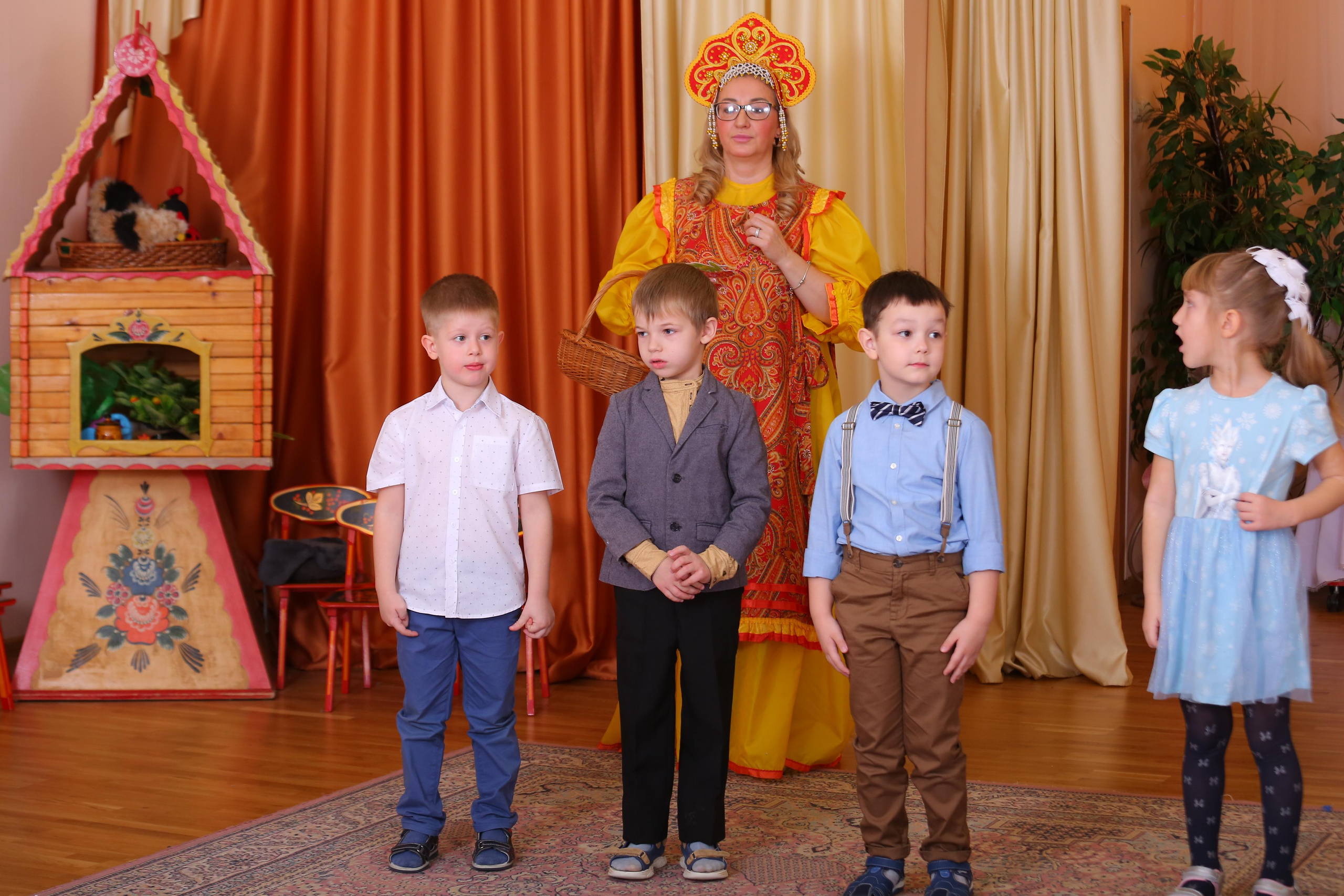 Утренник в саду. Студия детской и семейной фотографии 12кадров