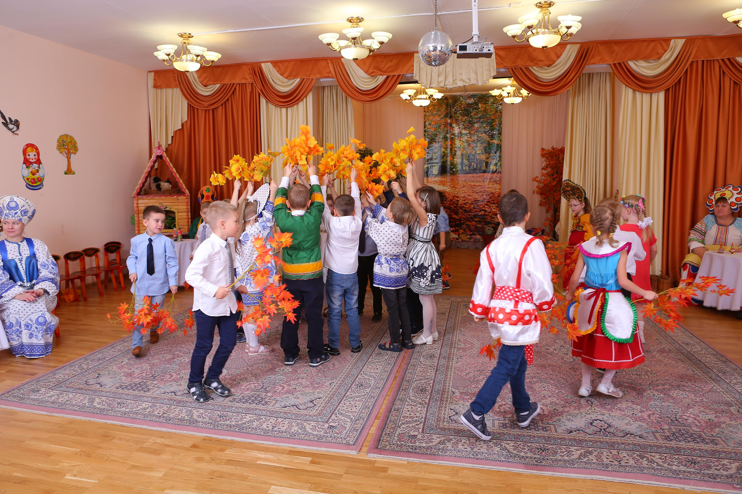 Утренник в саду. Студия детской и семейной фотографии 12кадров