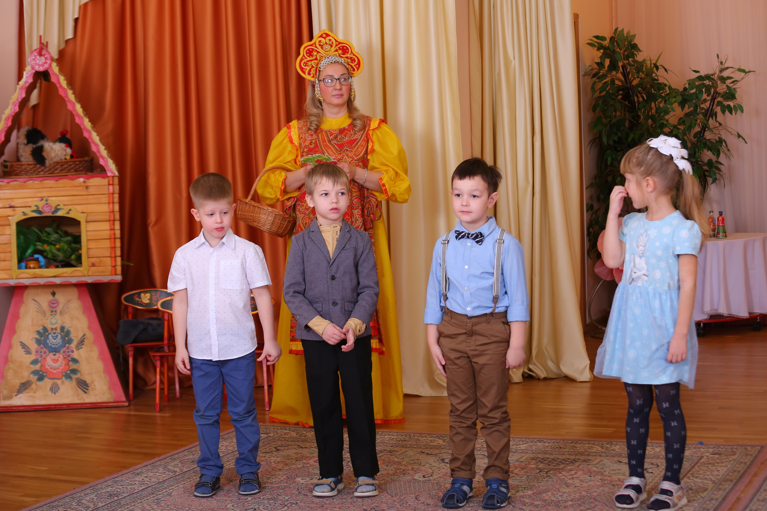 Утренник в саду. Студия детской и семейной фотографии 12кадров