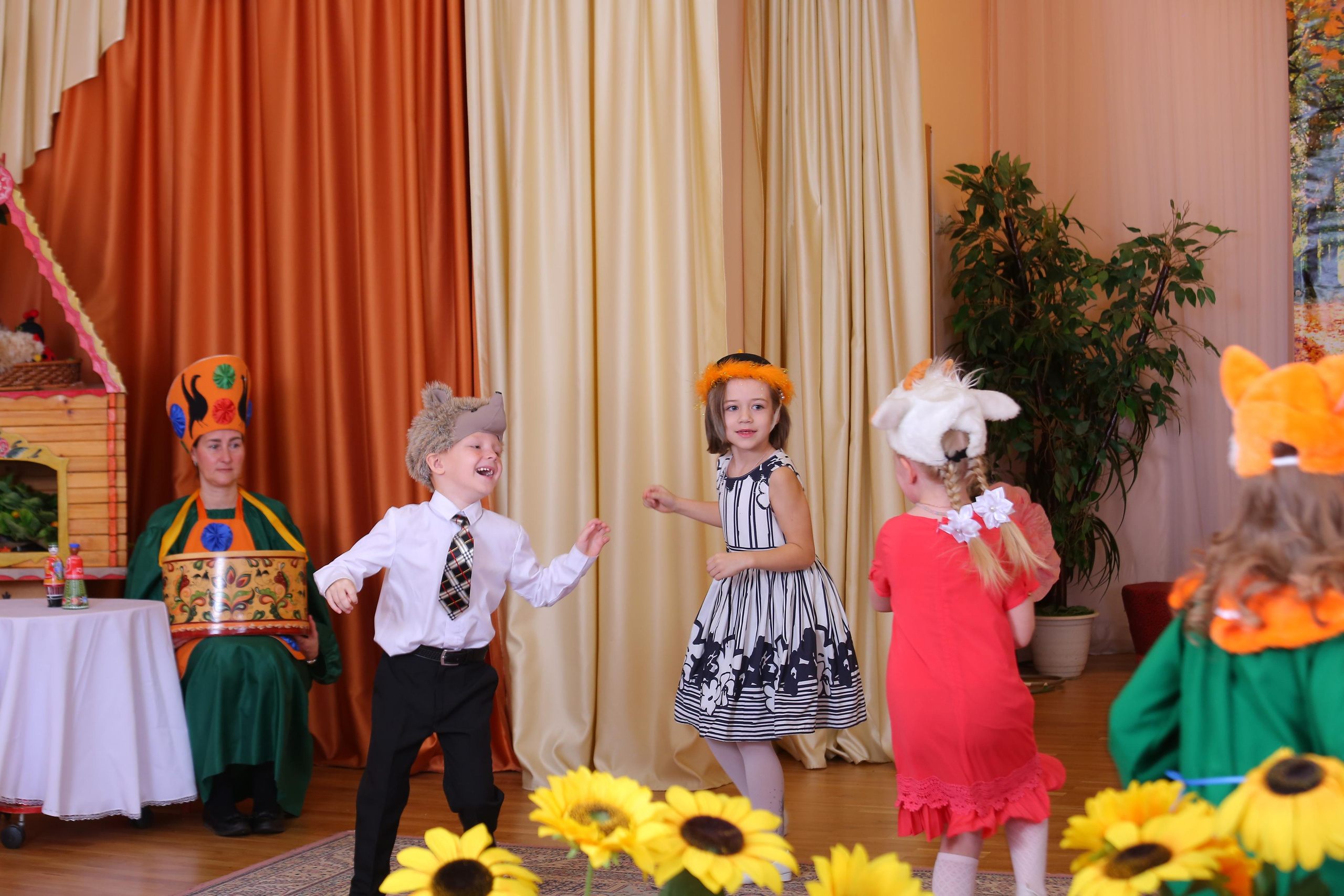 Утренник в саду. Студия детской и семейной фотографии 12кадров