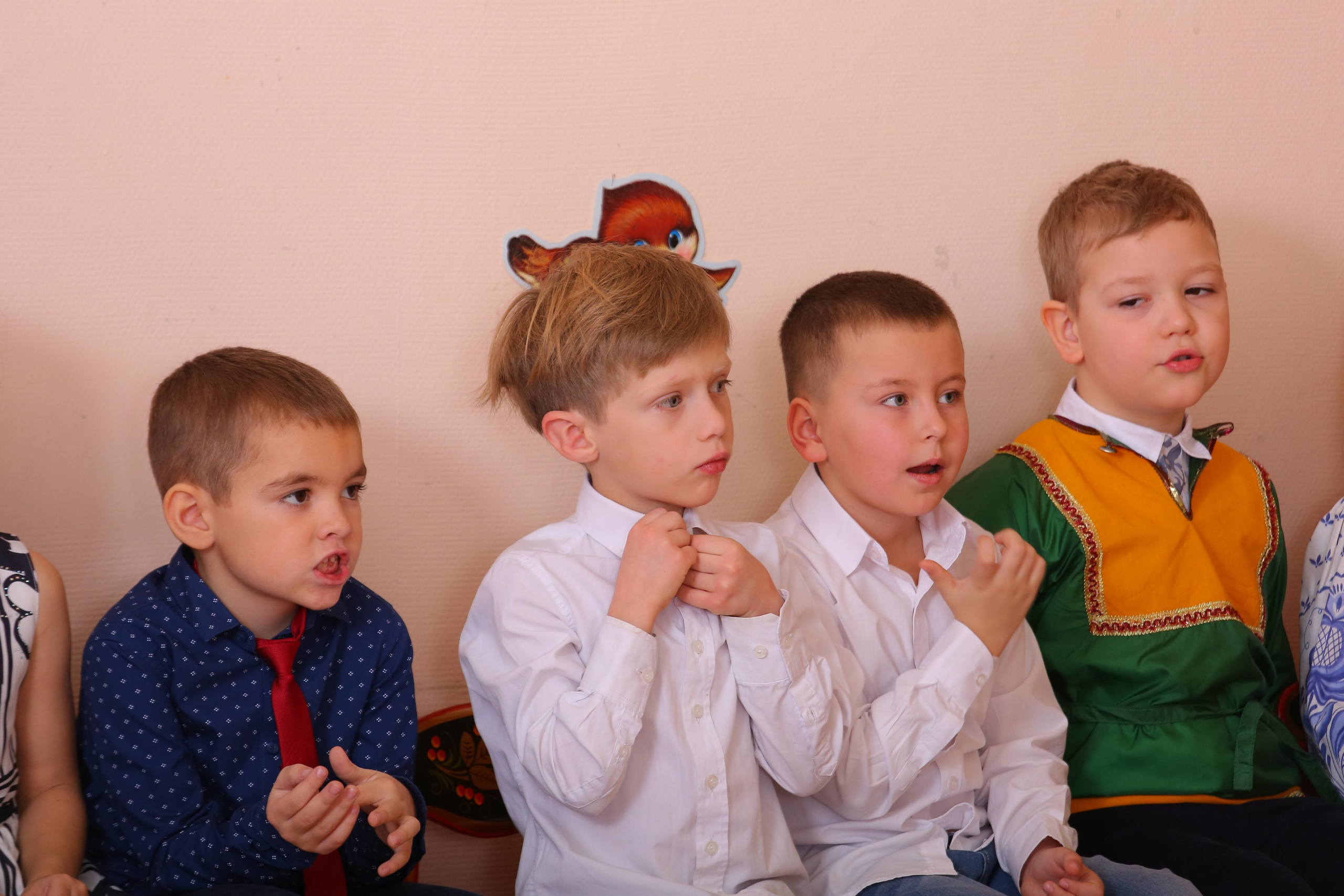 Утренник в саду. Студия детской и семейной фотографии 12кадров