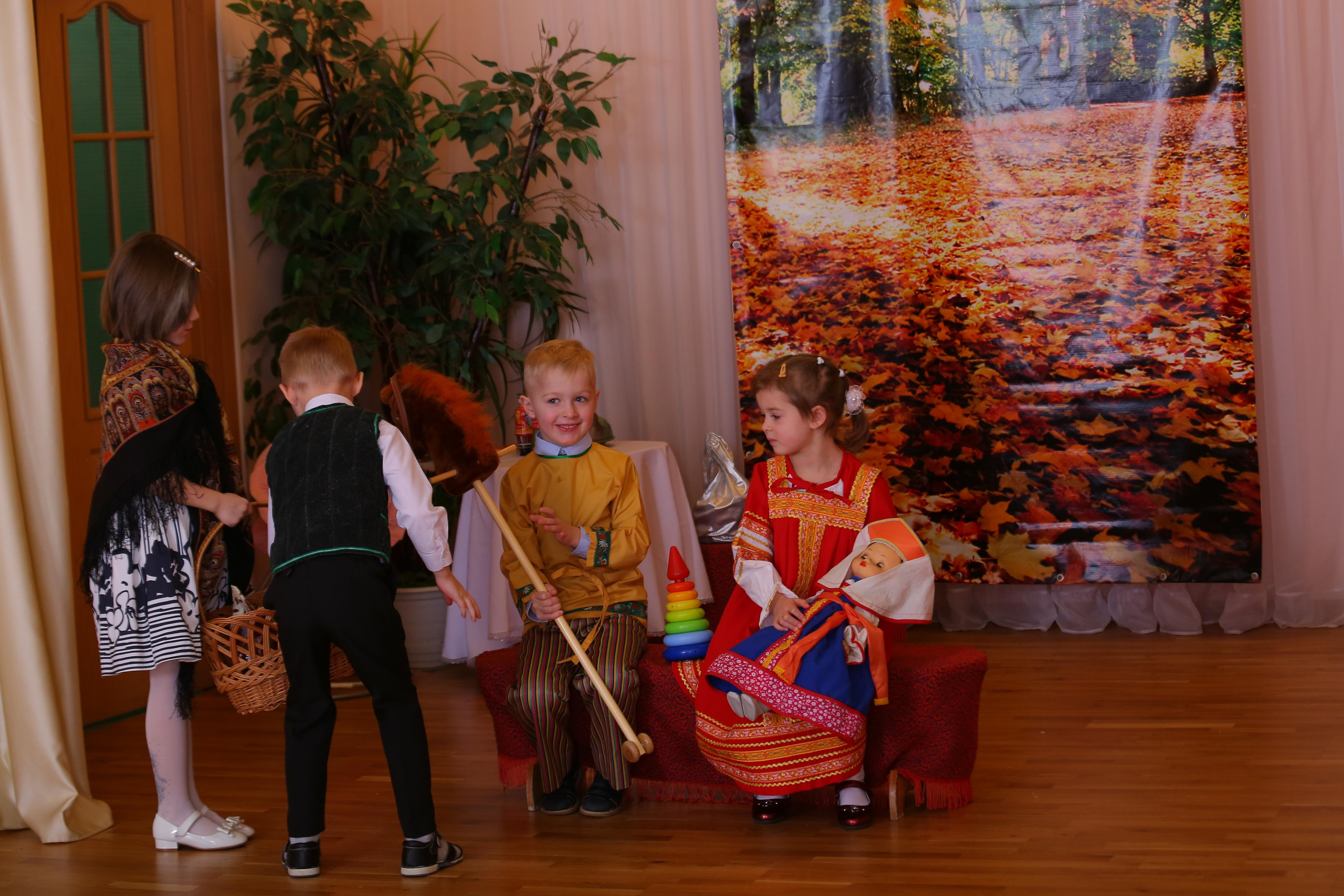 Утренник в саду. Студия детской и семейной фотографии 12кадров