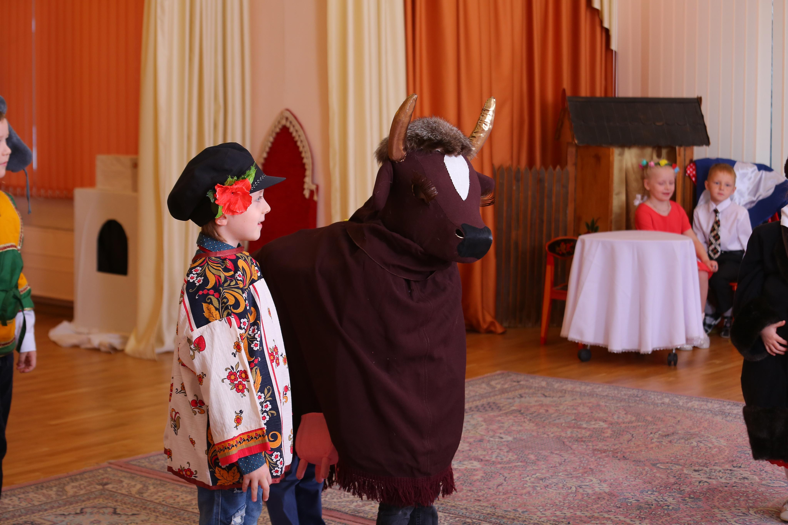 Утренник в саду. Студия детской и семейной фотографии 12кадров