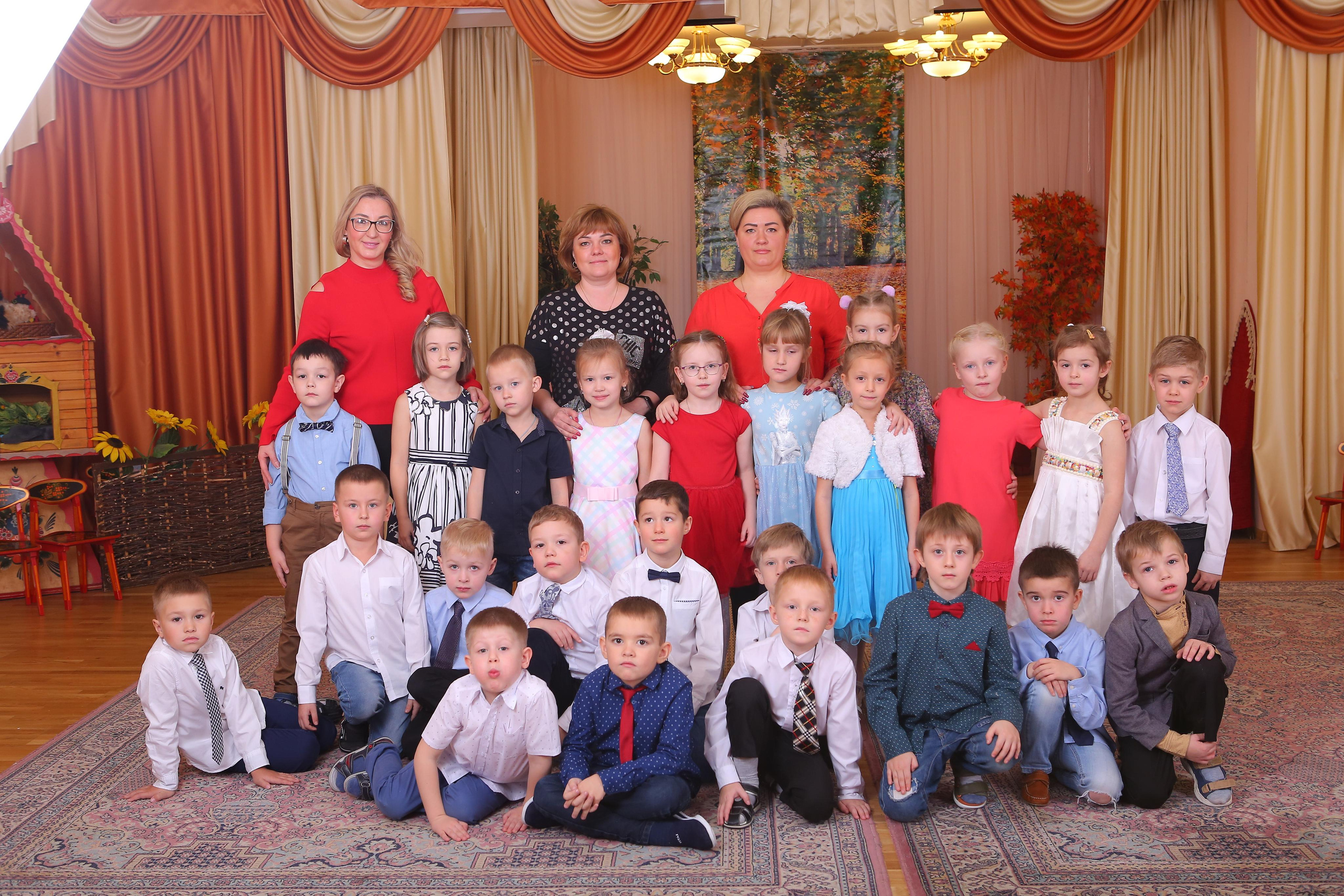 Утренник в саду. Студия детской и семейной фотографии 12кадров