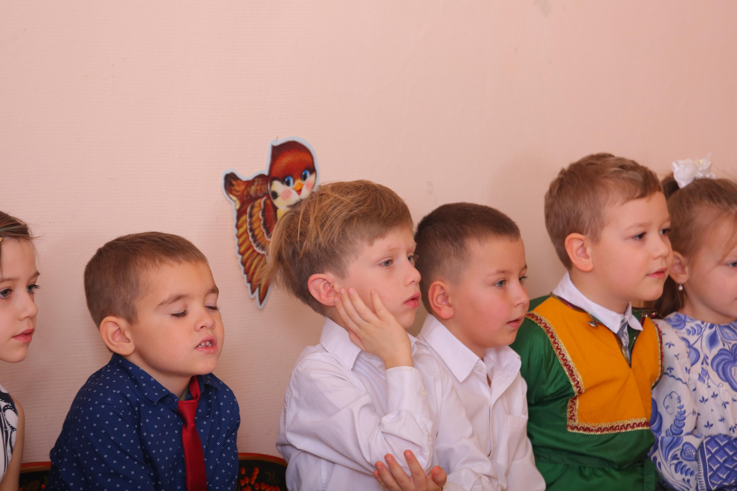 Утренник в саду. Студия детской и семейной фотографии 12кадров