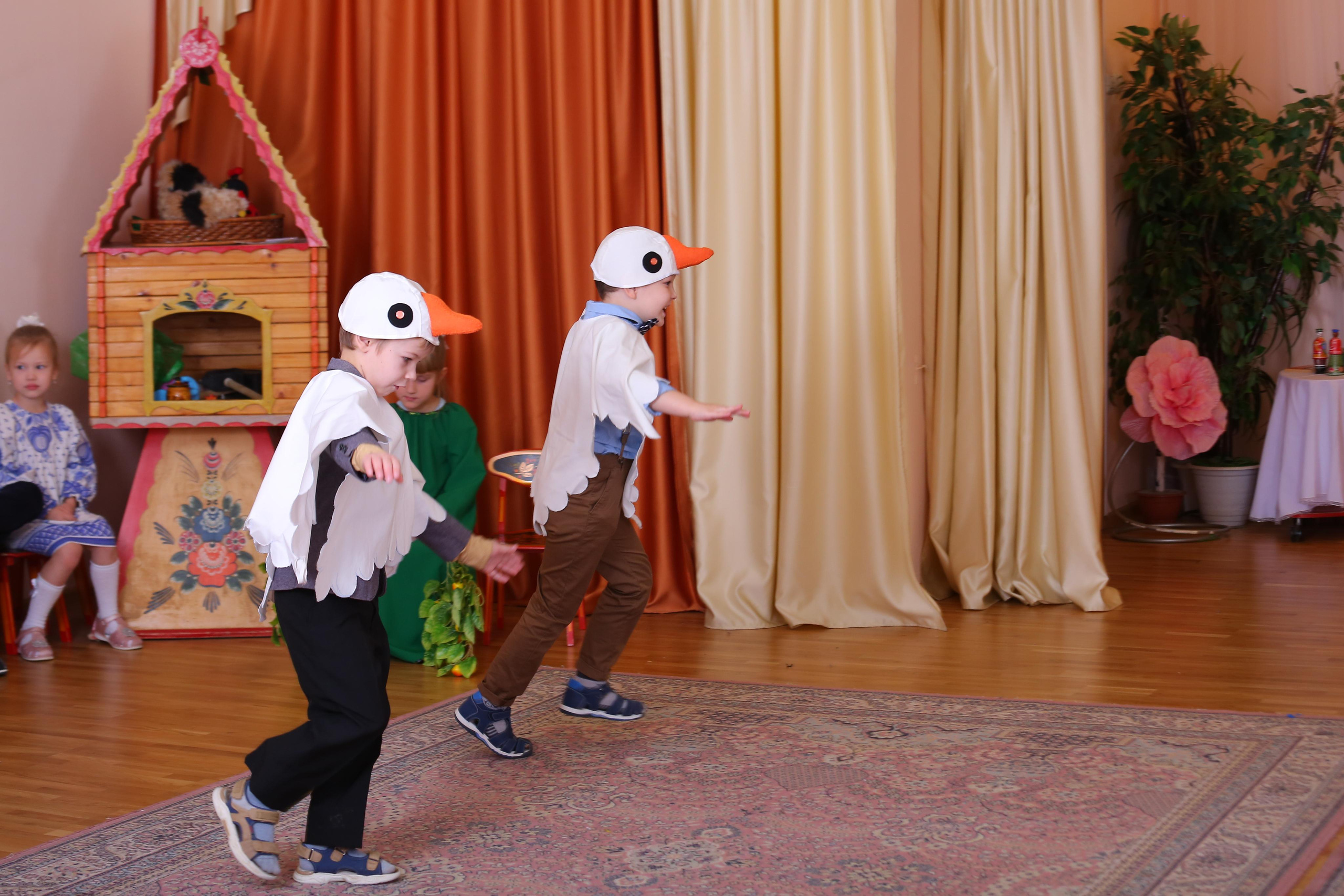 Утренник в саду. Студия детской и семейной фотографии 12кадров