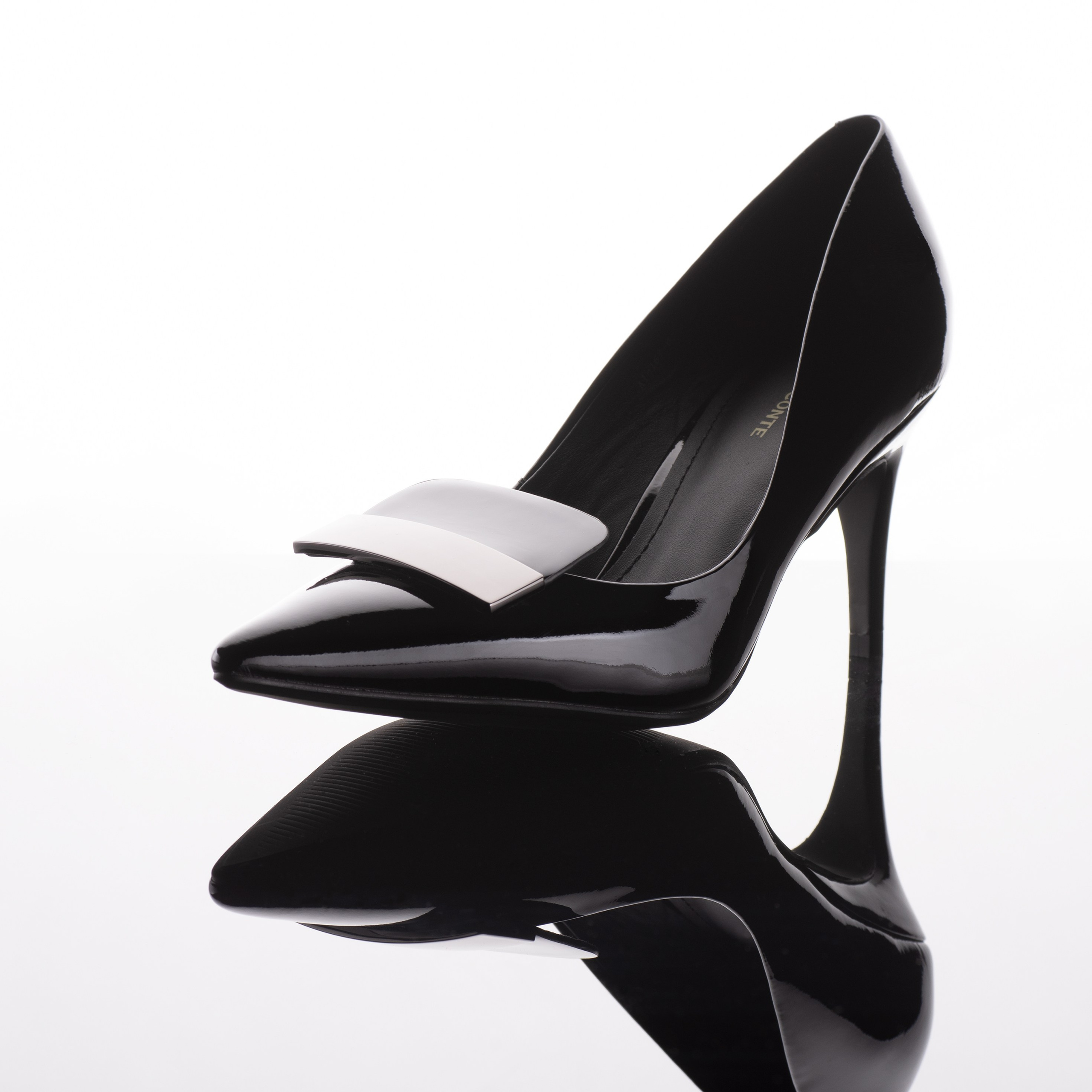 Обувь. Фотограф Юлия Зимина