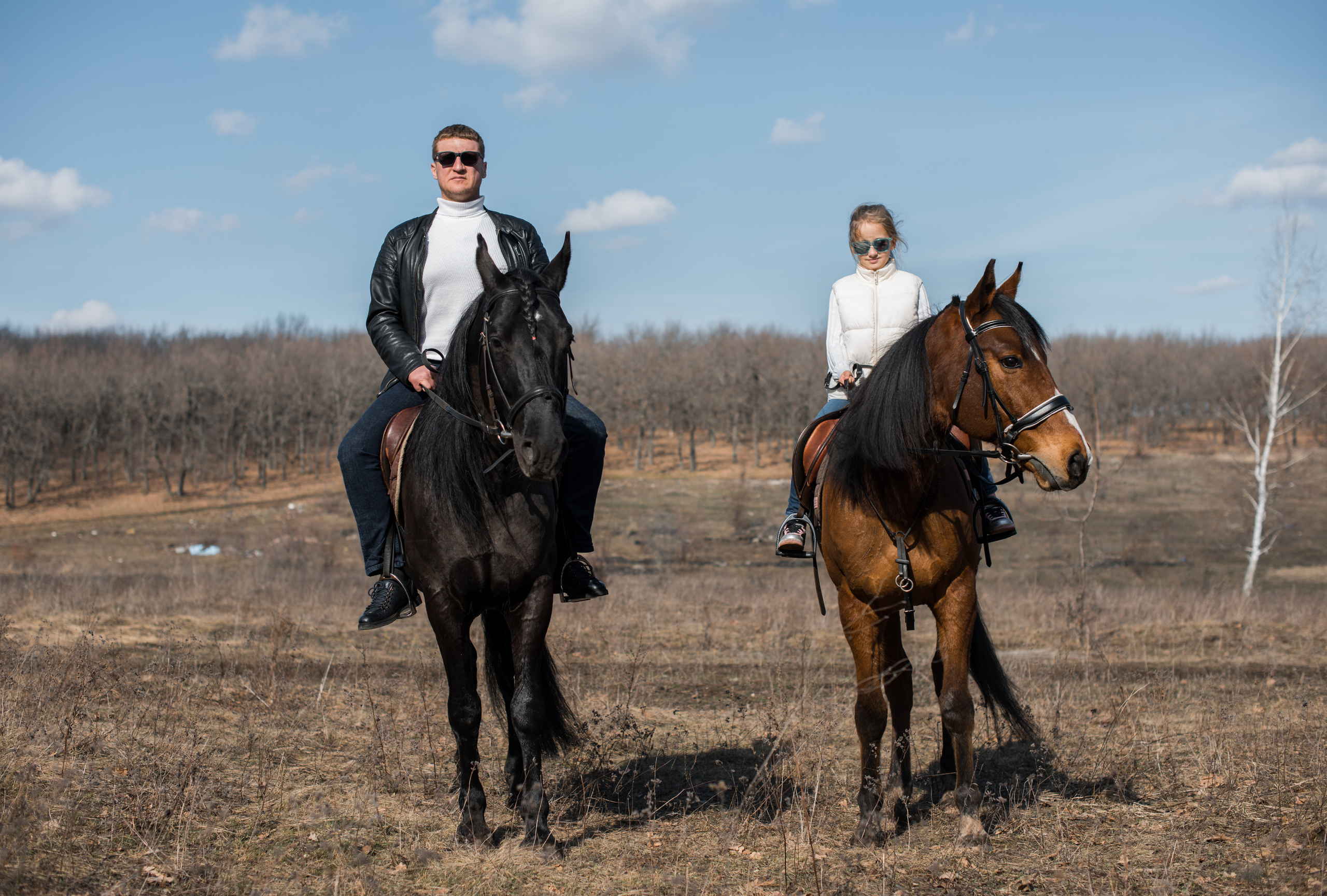 Прогулка Дмитрия и Миланы. Конный фотограф в Саратове Юлия Иванова