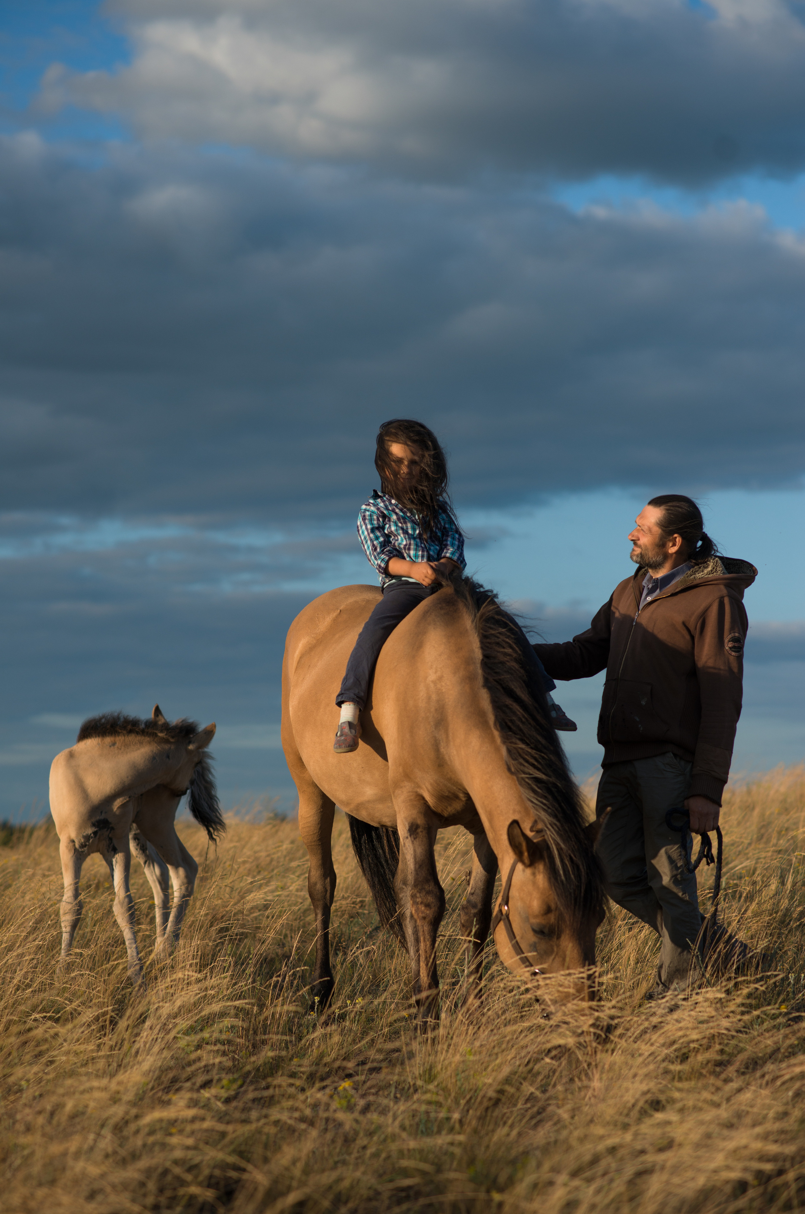 Семья Василия, Натальи и Алёны. Конный фотограф в Саратове Юлия Иванова