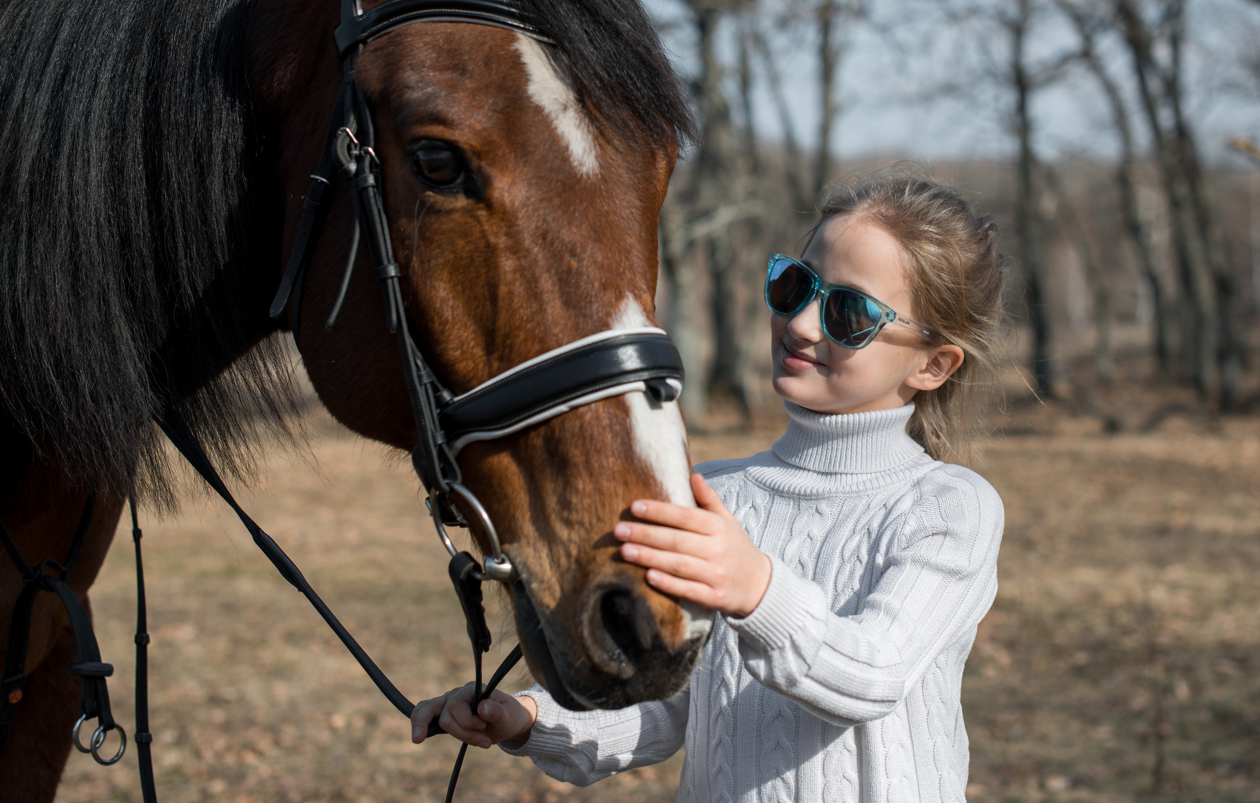 Прогулка Дмитрия и Миланы. Конный фотограф в Саратове Юлия Иванова