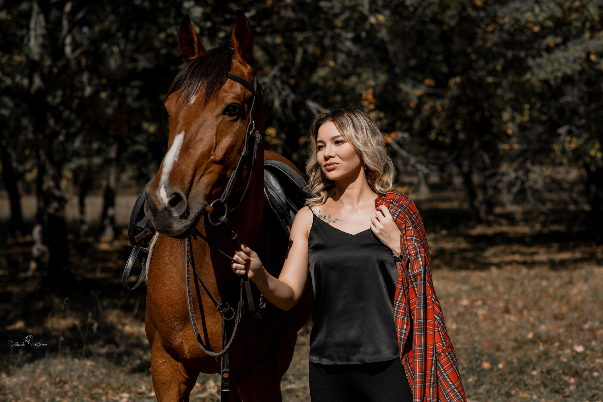 Виктория и Ватикан. Конный фотограф в Саратове Юлия Иванова