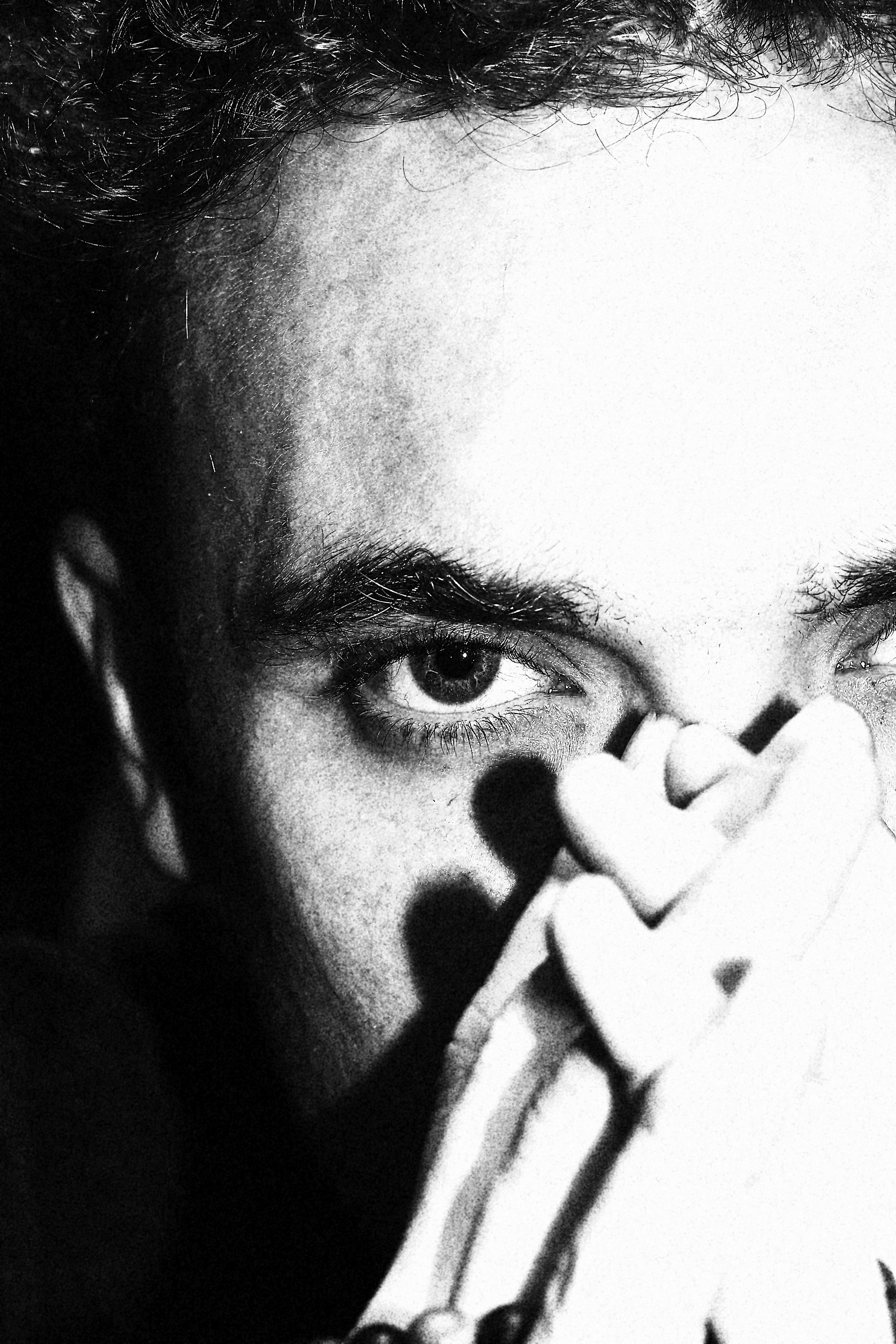 Maxim. Фэшн-фотография и портреты в Владивостоке. Превращаю съёмку в повествование — создаю образы с сюжетом, которые остаются в памяти