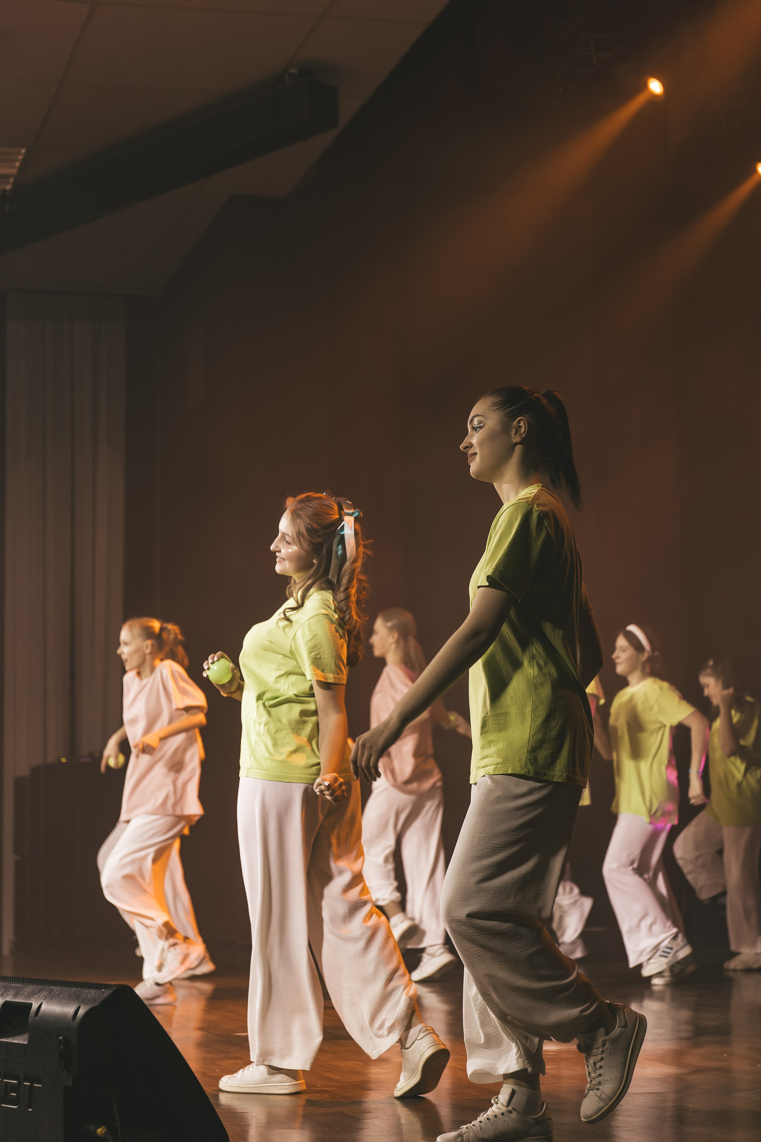 СмолГУ — Зеленое Яблоко — 2023. Танец. KiPPER Gallery — Фотограф