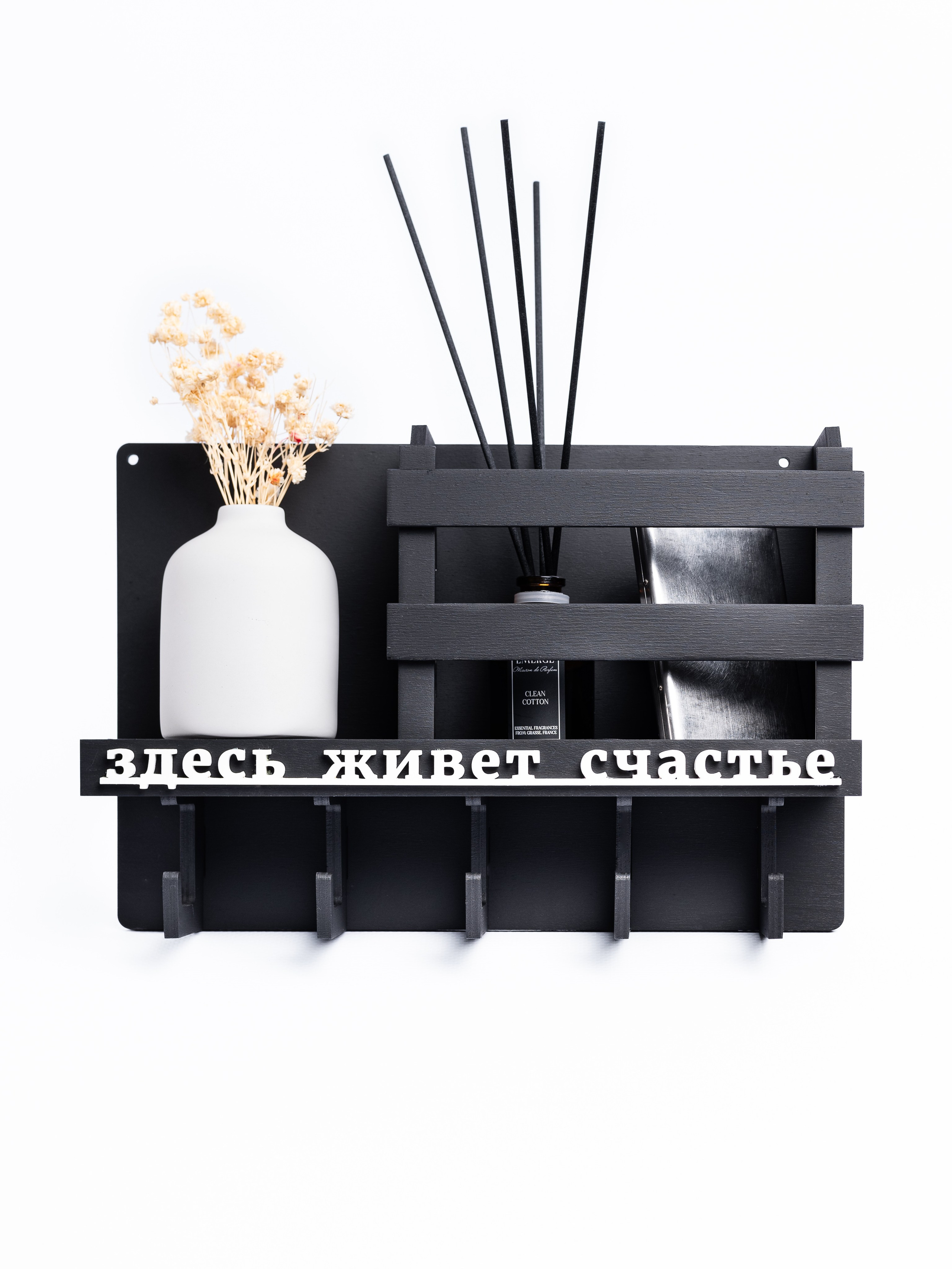 Настенные крючки. Предметный фотограф, фото для маркетплейсов Пятигорск, КМВ