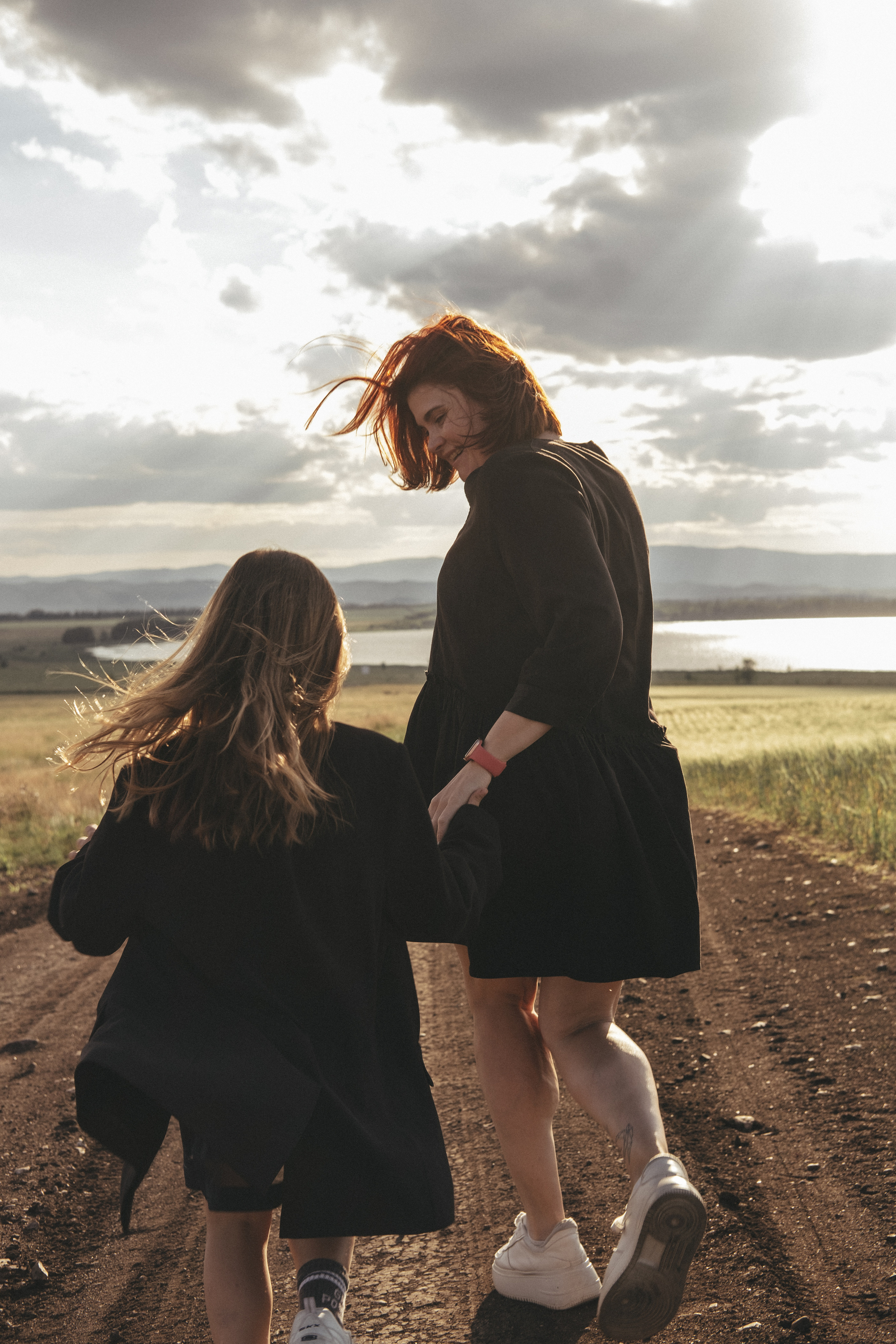 Анна и Ульяна. Главная