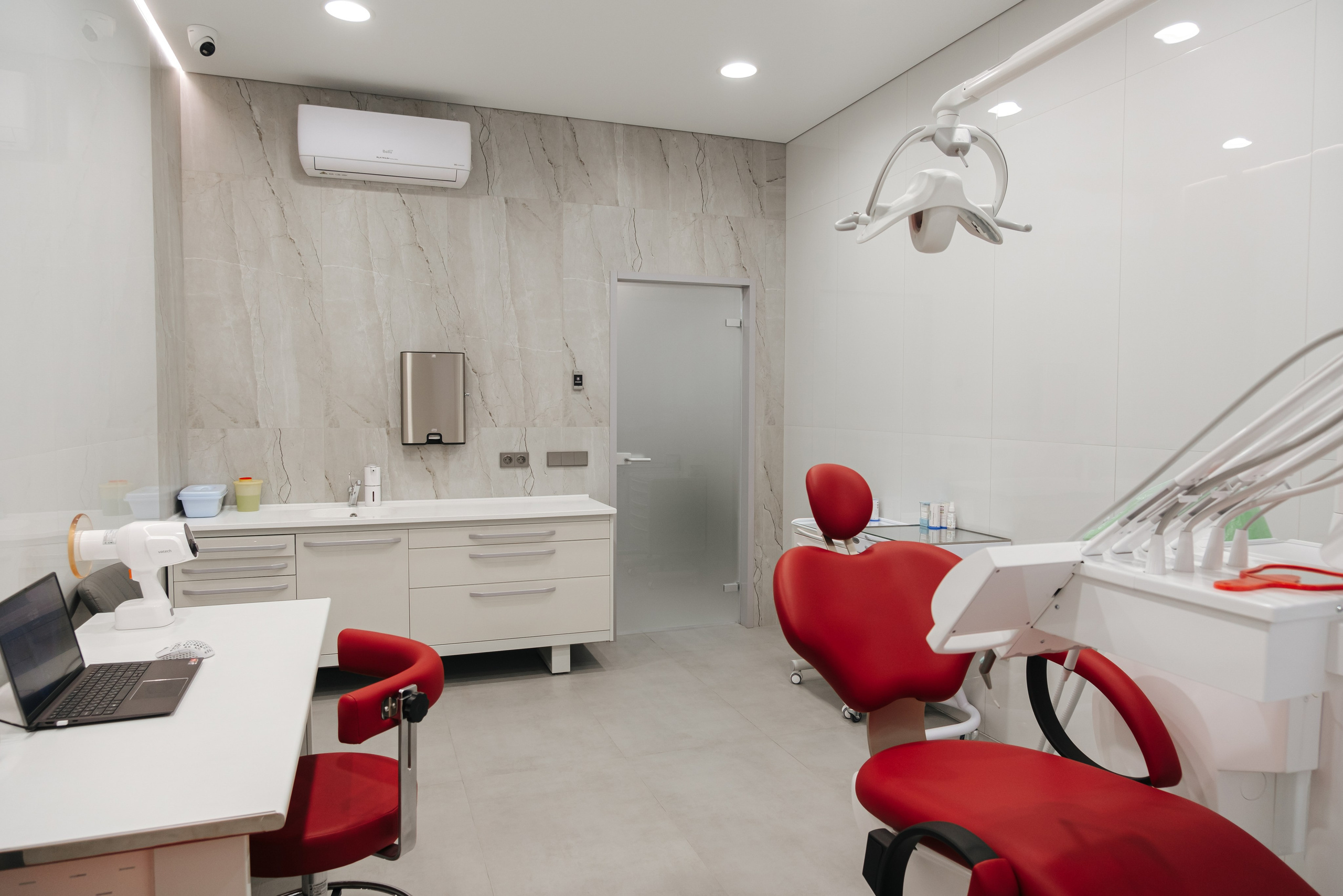 «IMPLANT DENT» Стоматологическая клиника. Фуд и предметный фотограф Виталий Морозов г. Москва