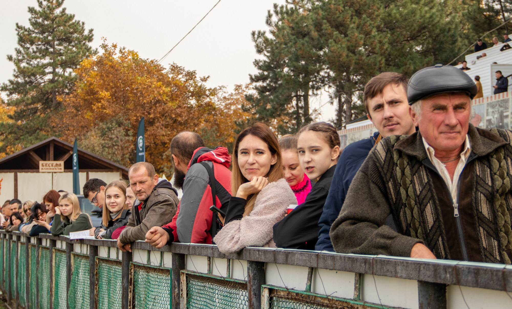 Закрытие скакового сезона на Краснодарском ипподроме. Репортажный, промышленный и маркетплейс-фотограф Дмитрий Чернат