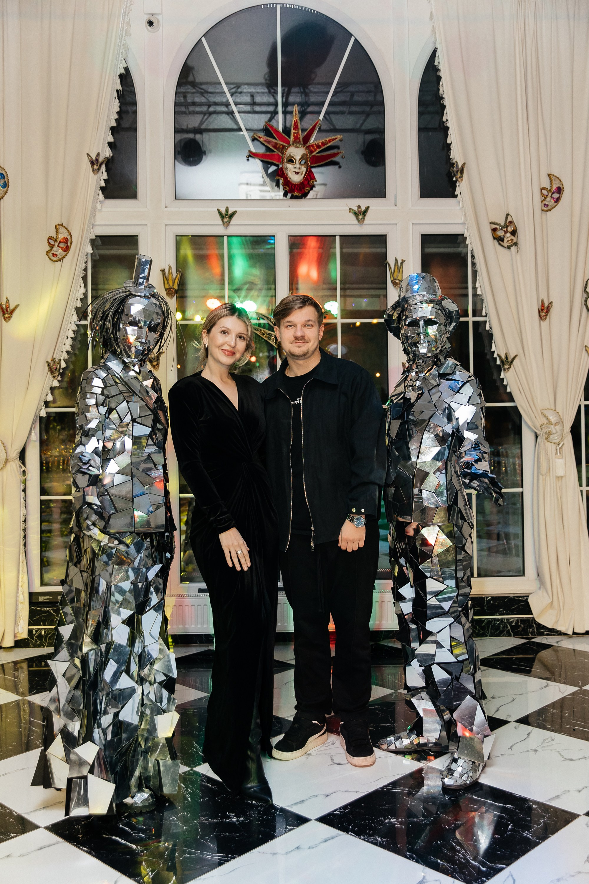 Камерный день рождения в ресторане «Bellagio». Свадебный и семейный фотограф Виолетта Сидельникова. Краснодар, Россия, Беларусь, Европа