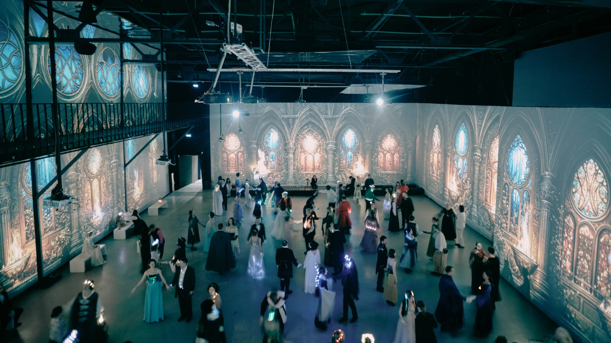 Ночь в холмах | Иммерсивный бал. Фотограф Аннё| Москва