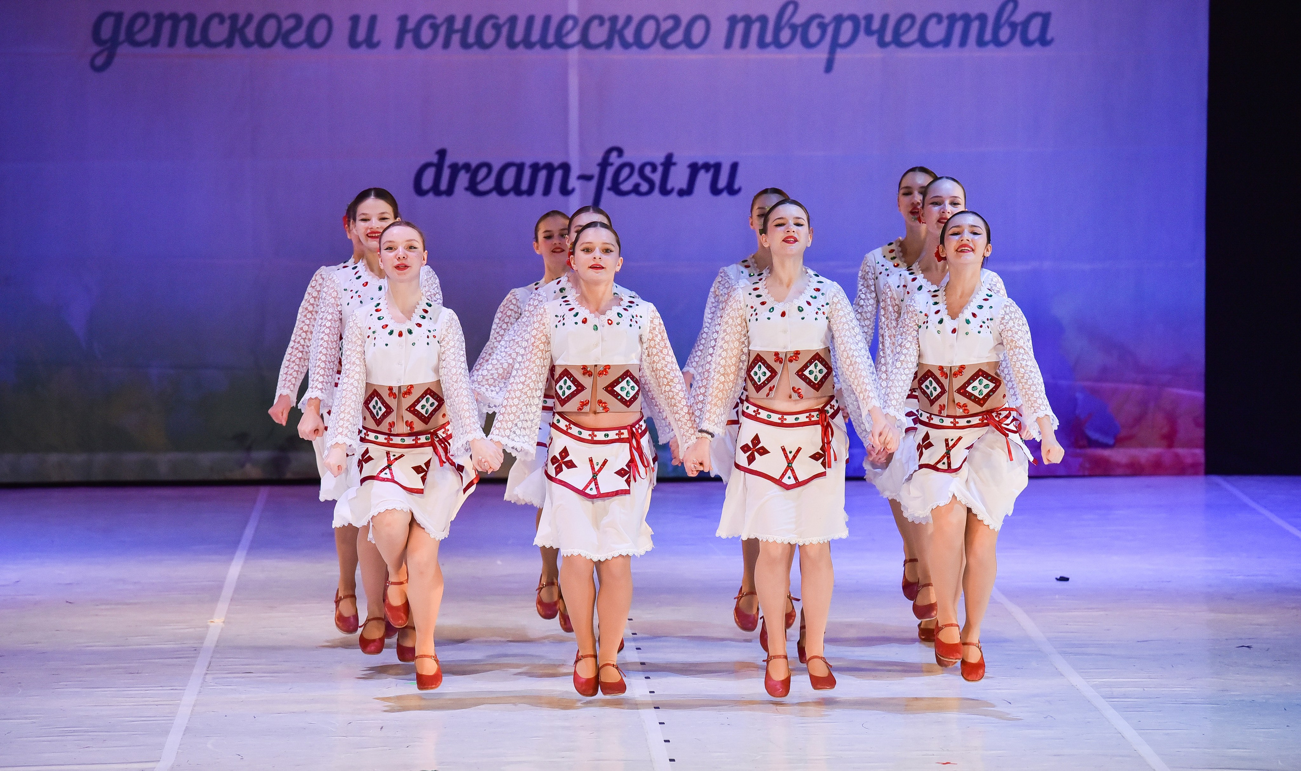 30.11.2024 Фестивальное движение «Шаг к мечте» Москва. Медиастудия Фото Концепт