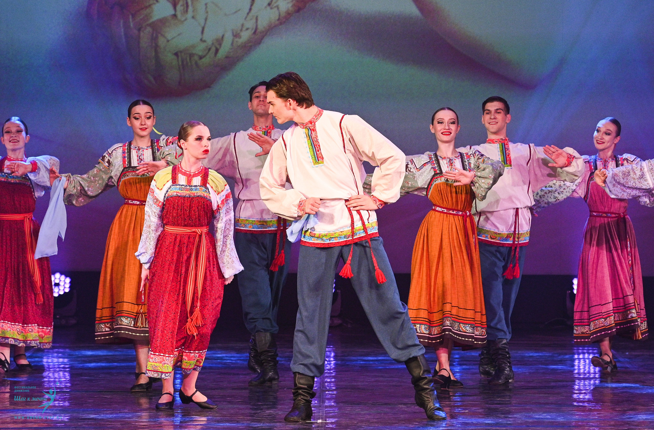 24.05.2025 «Мир под названием — Искусство танца» Фестивальное движение «Шаг к мечте» г. Кострома. Медиастудия Фото Концепт