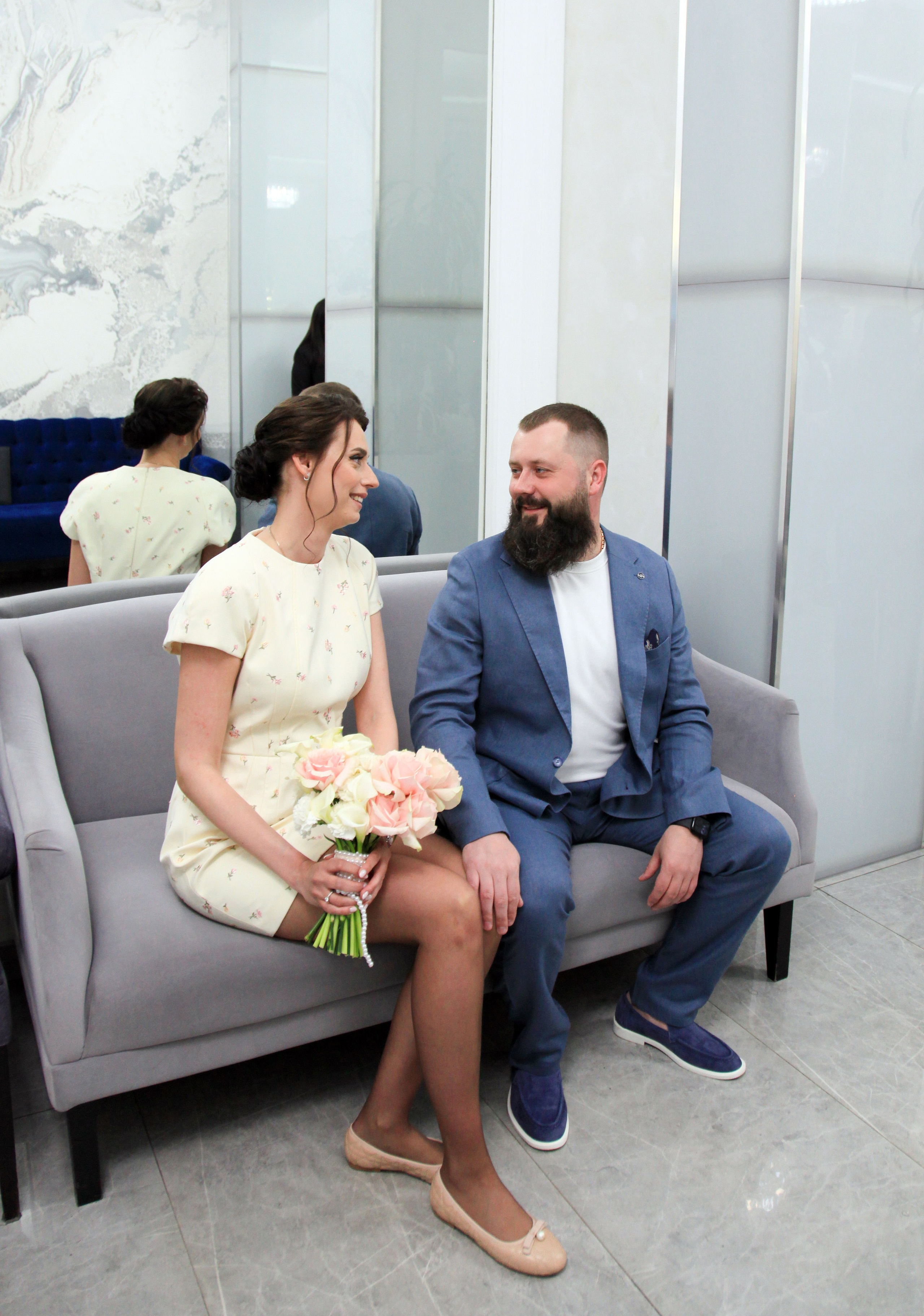 Александра и Александр Кутузовский ЗАГС. Фотограф Москва Одинцово Кубинка Краснознаменск Лапино