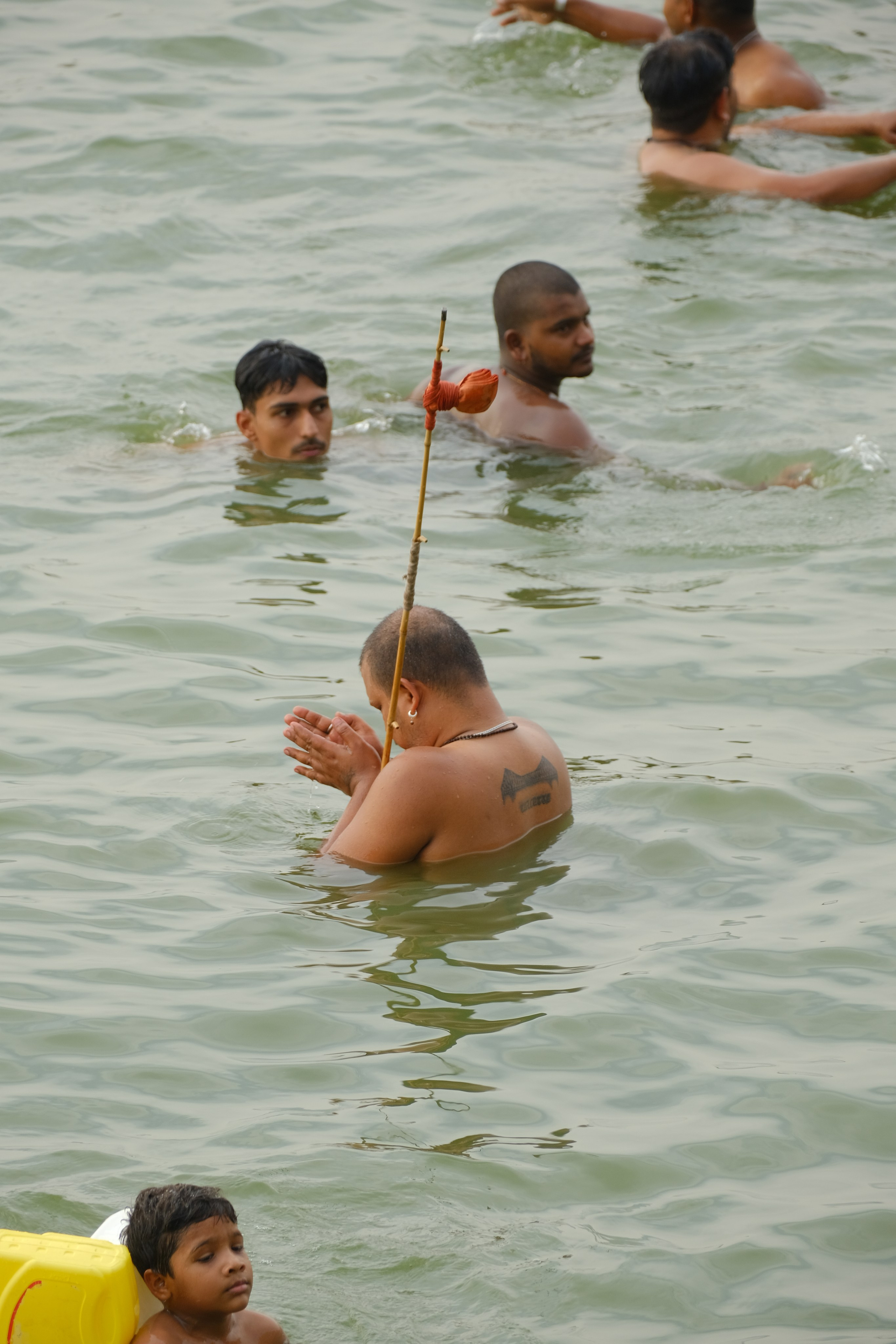 VARANASI. Https://www.instagram.com/paparrazzio