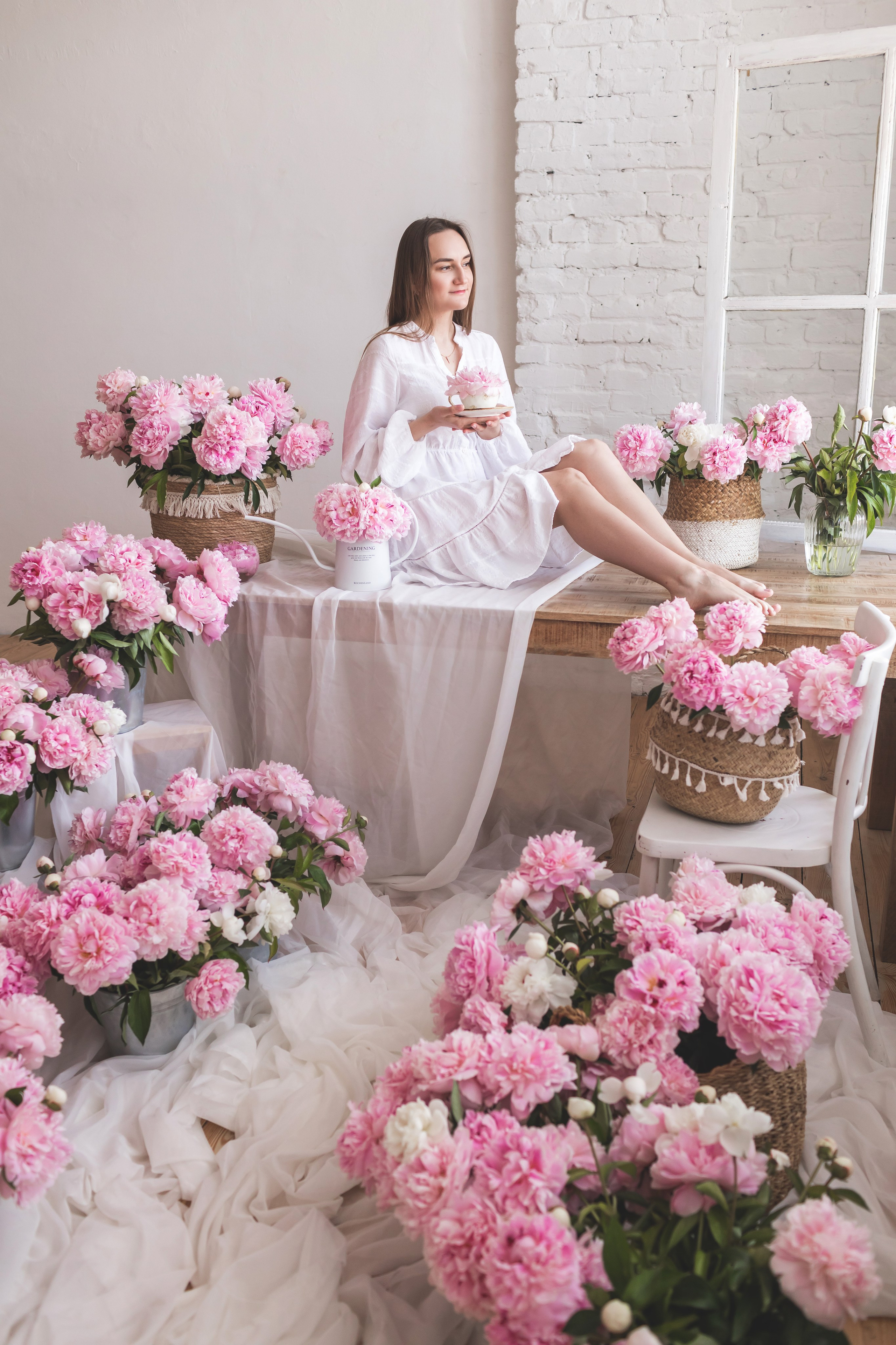 Пионы в студии. Семейный и детский фотограф Краснодар Валерия Власенко