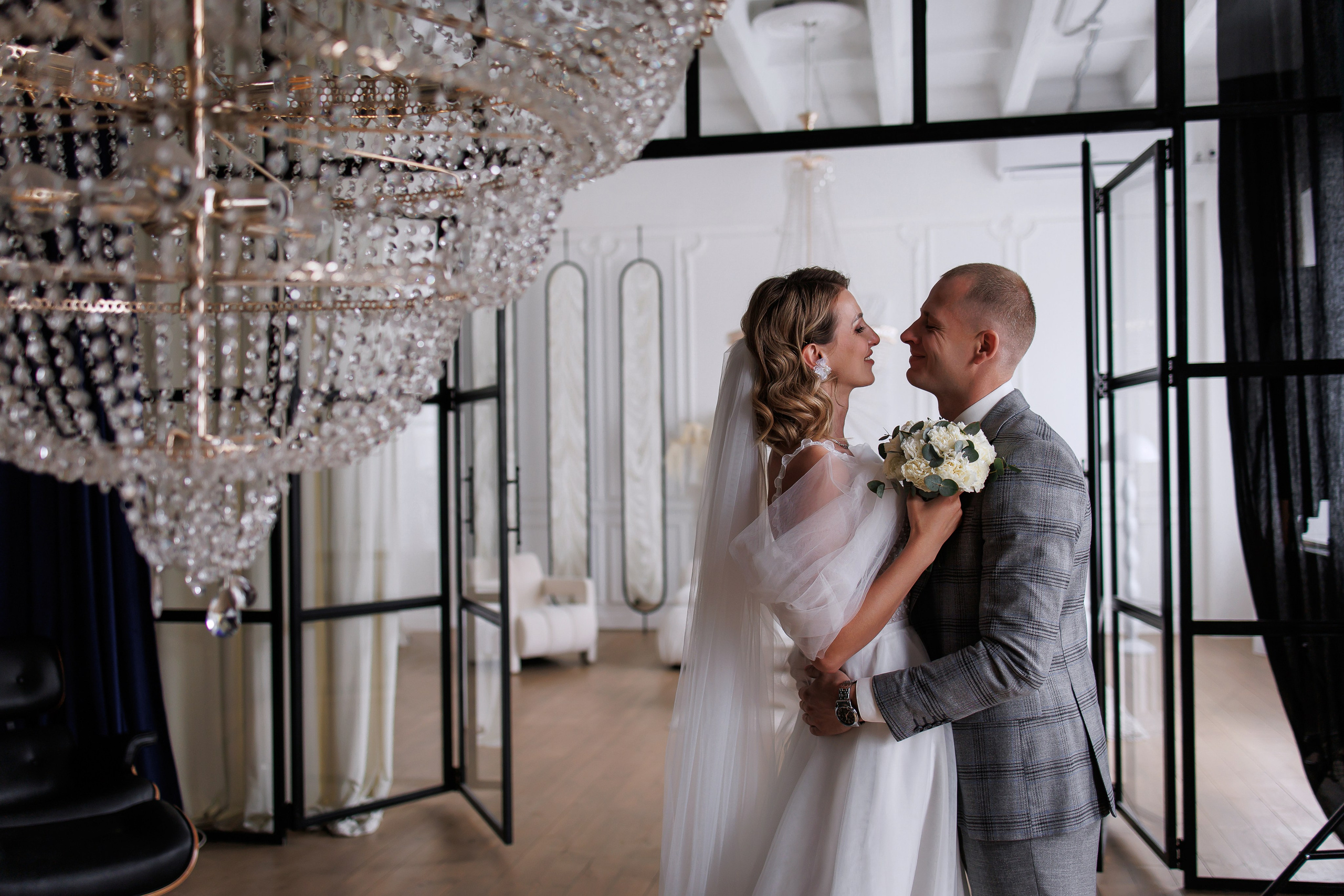 Яков и Валерия. Свадебный фотограф в Омске Яна Савина