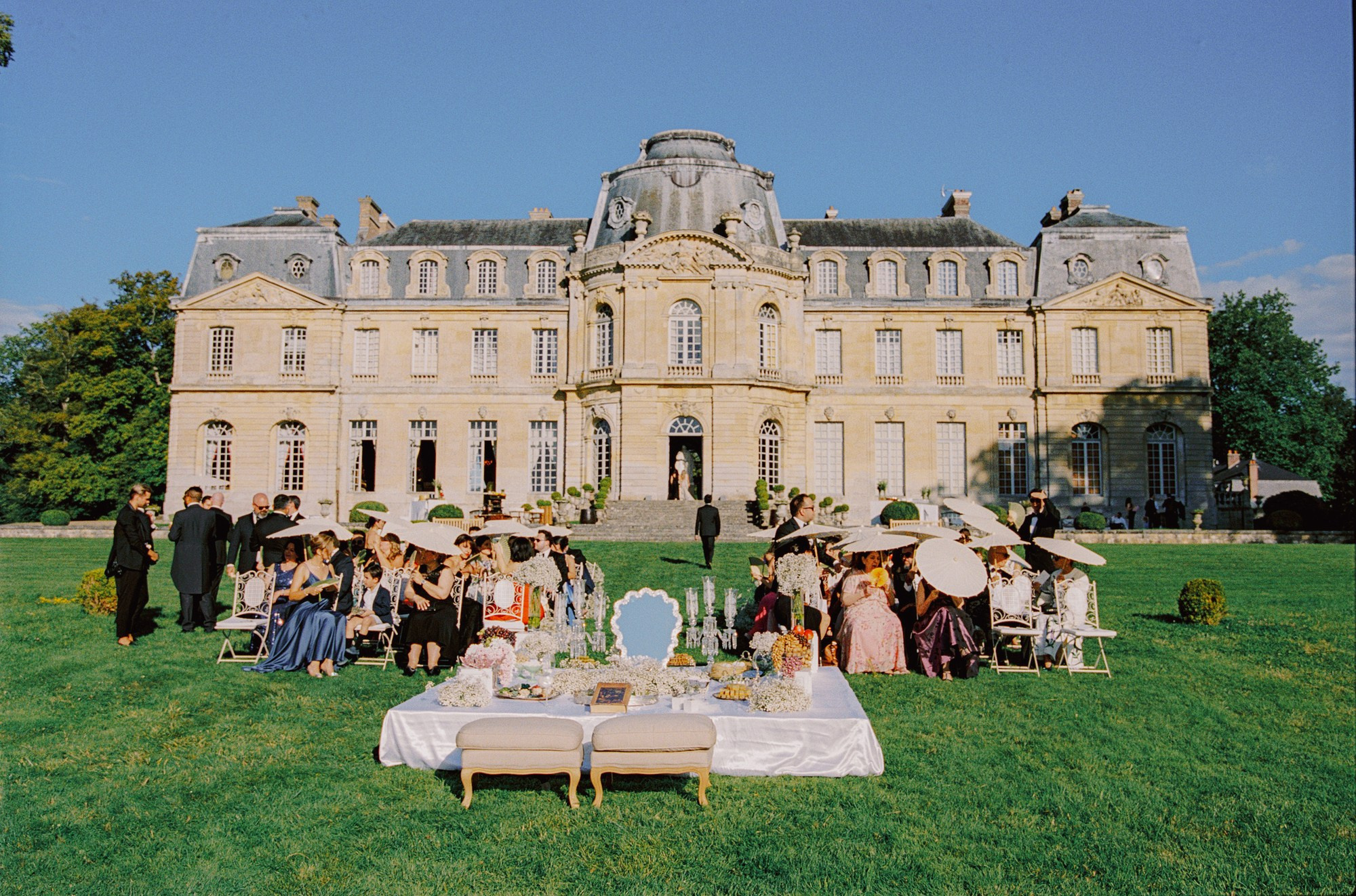 CHÂTEAU PRÈS DE PARIS. Светский свадебный фотограф в Москве и Европе Арсений Прусаков