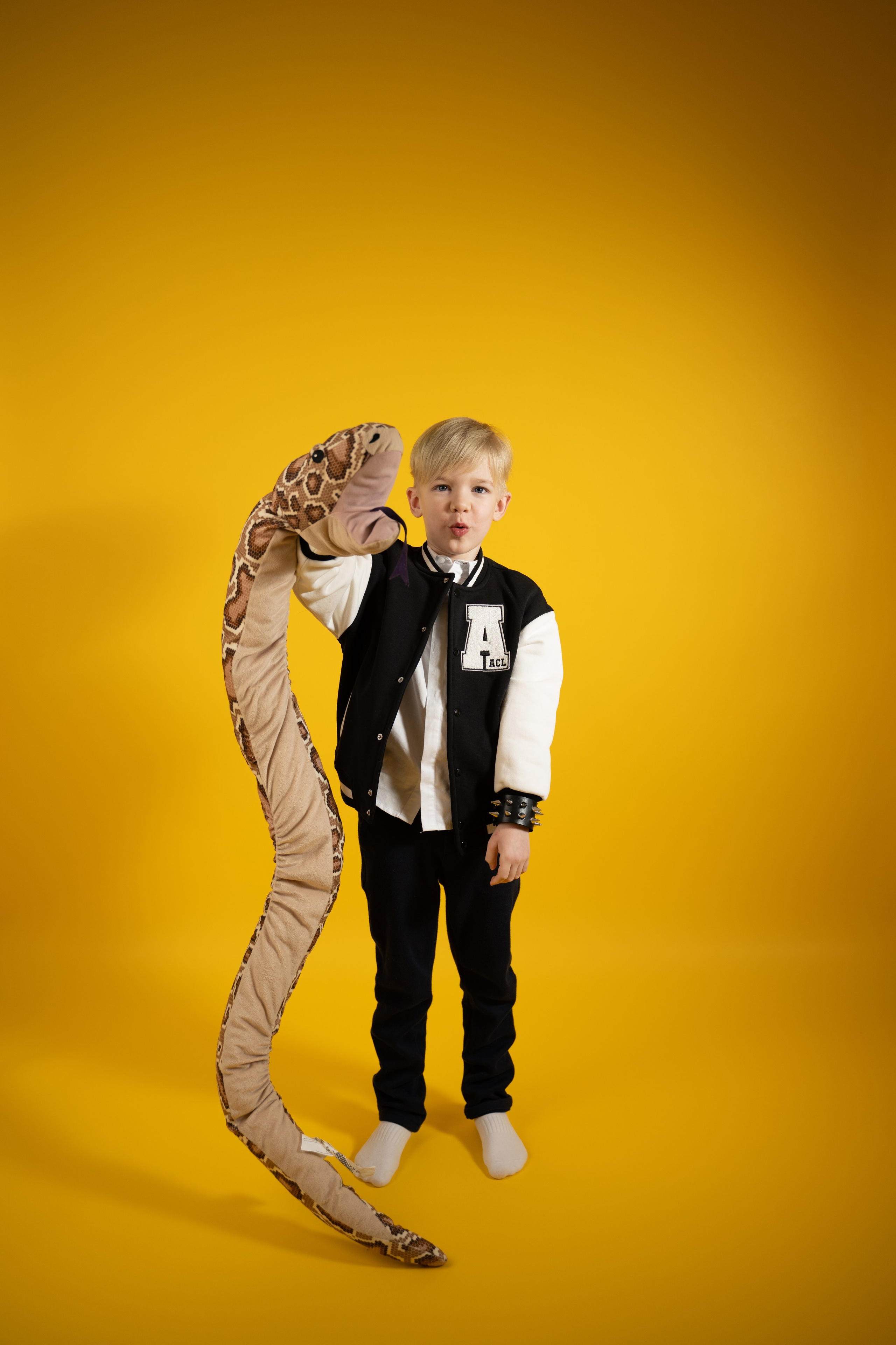 Портреты учеников в Екатеринбурге | Школьные фотосъемки от 1200 руб. Фотограф в Екатеринбурге | Портреты, семейные съемки, лайфстайл