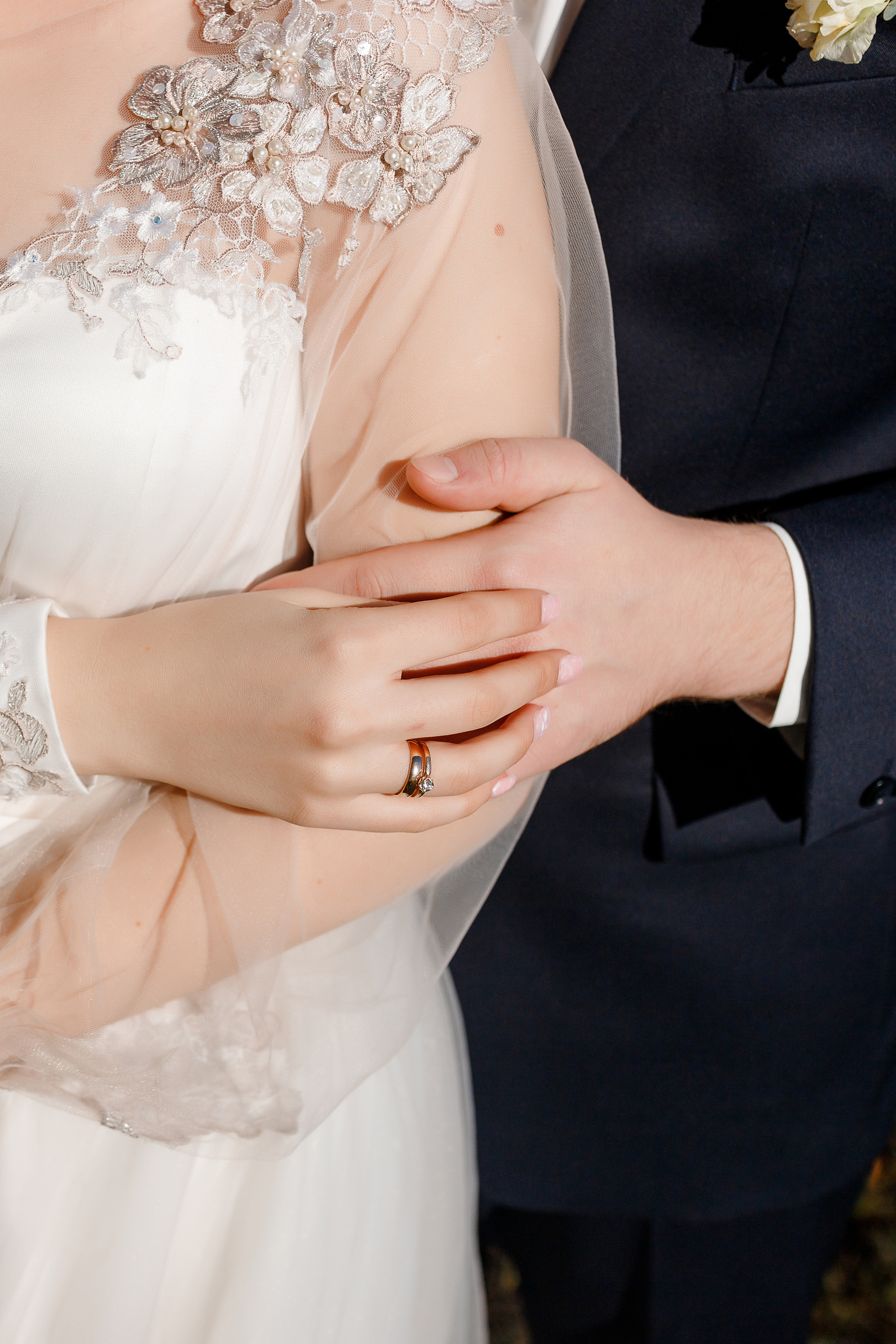 Фотосессия в новом загсе Твери. Свадебный и семейный фотограф в Твери и Тверской области