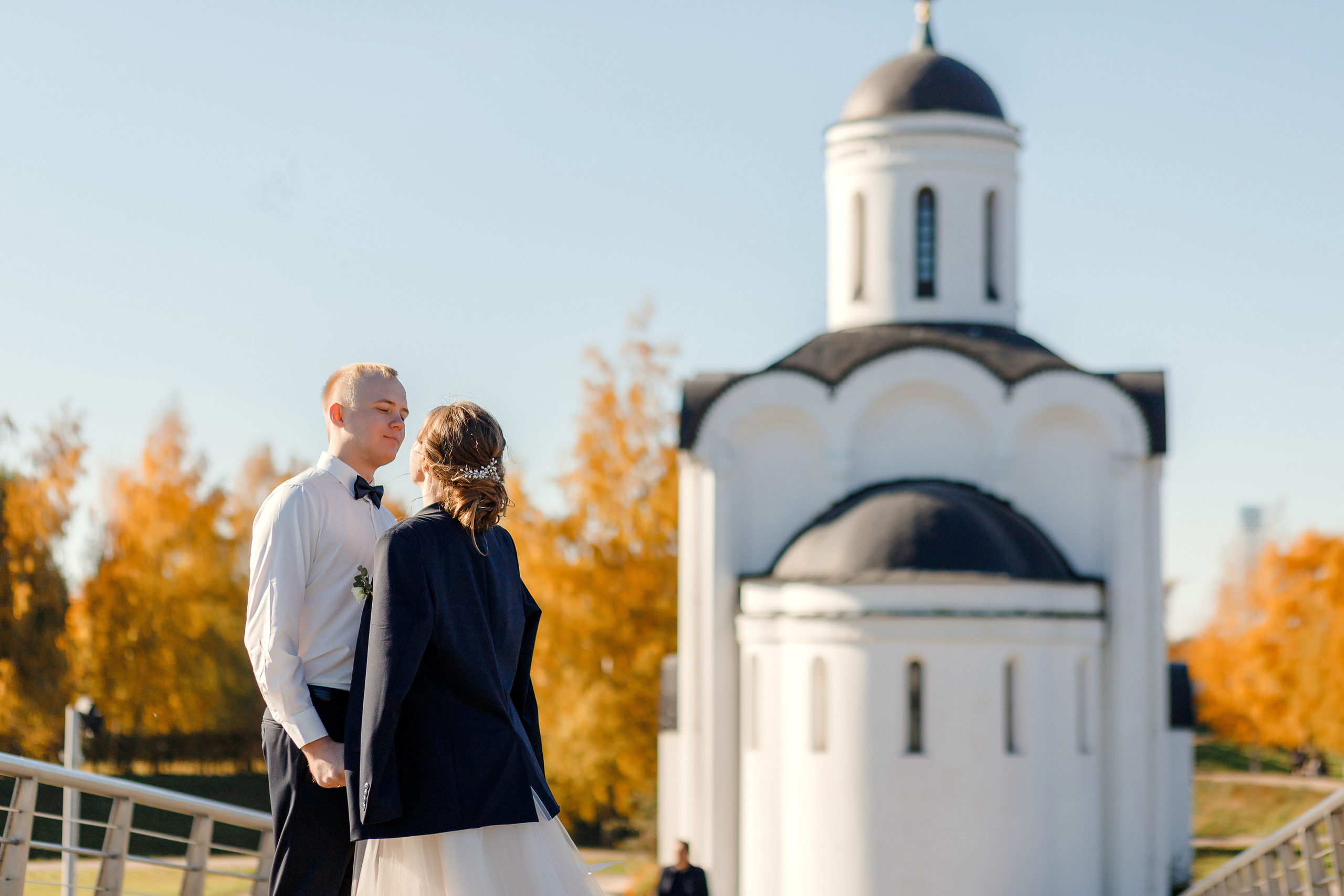 Фотосессия в новом загсе Твери. Свадебный и семейный фотограф в Твери и Тверской области