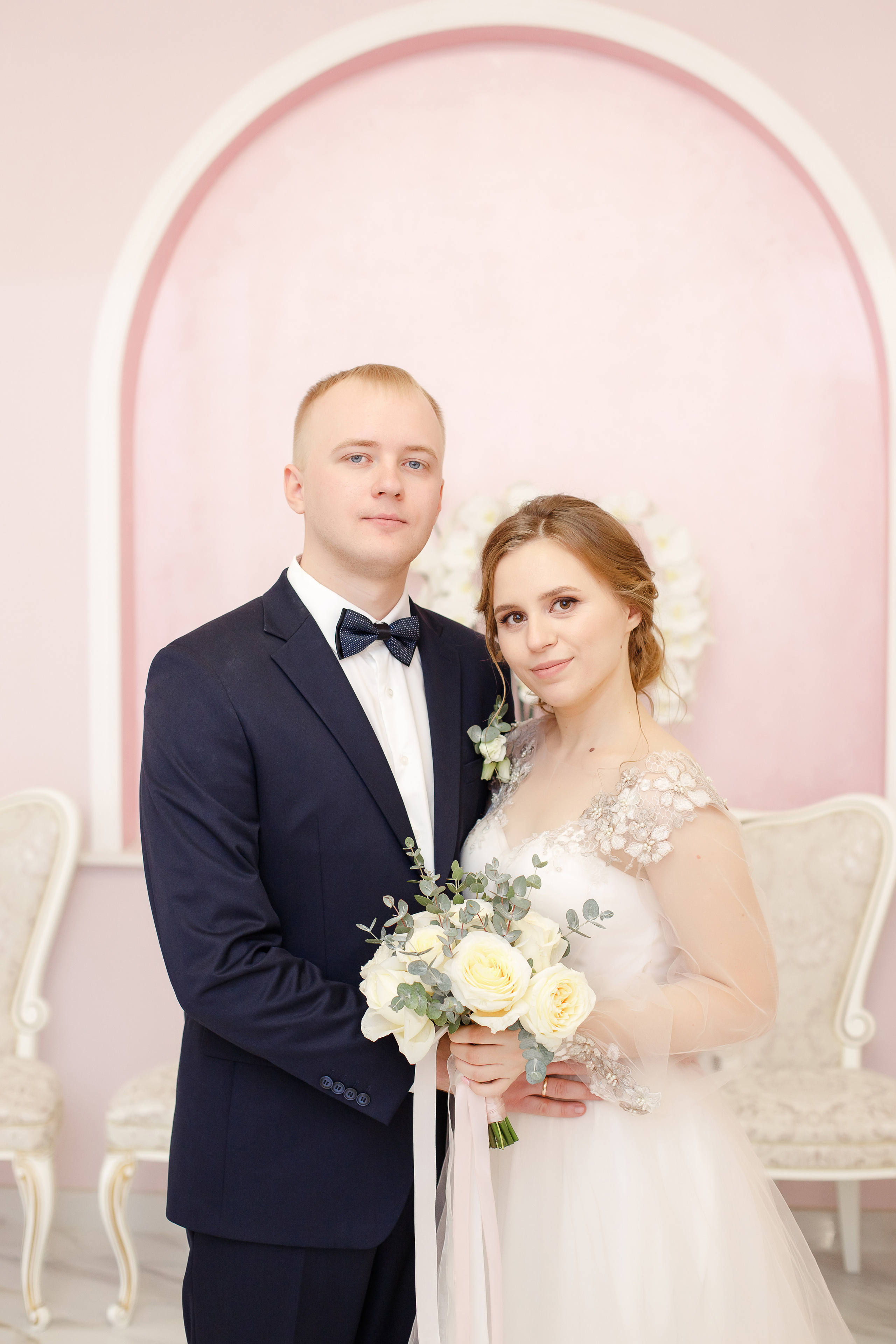 Фотосессия в новом загсе Твери. Свадебный и семейный фотограф в Твери и Тверской области