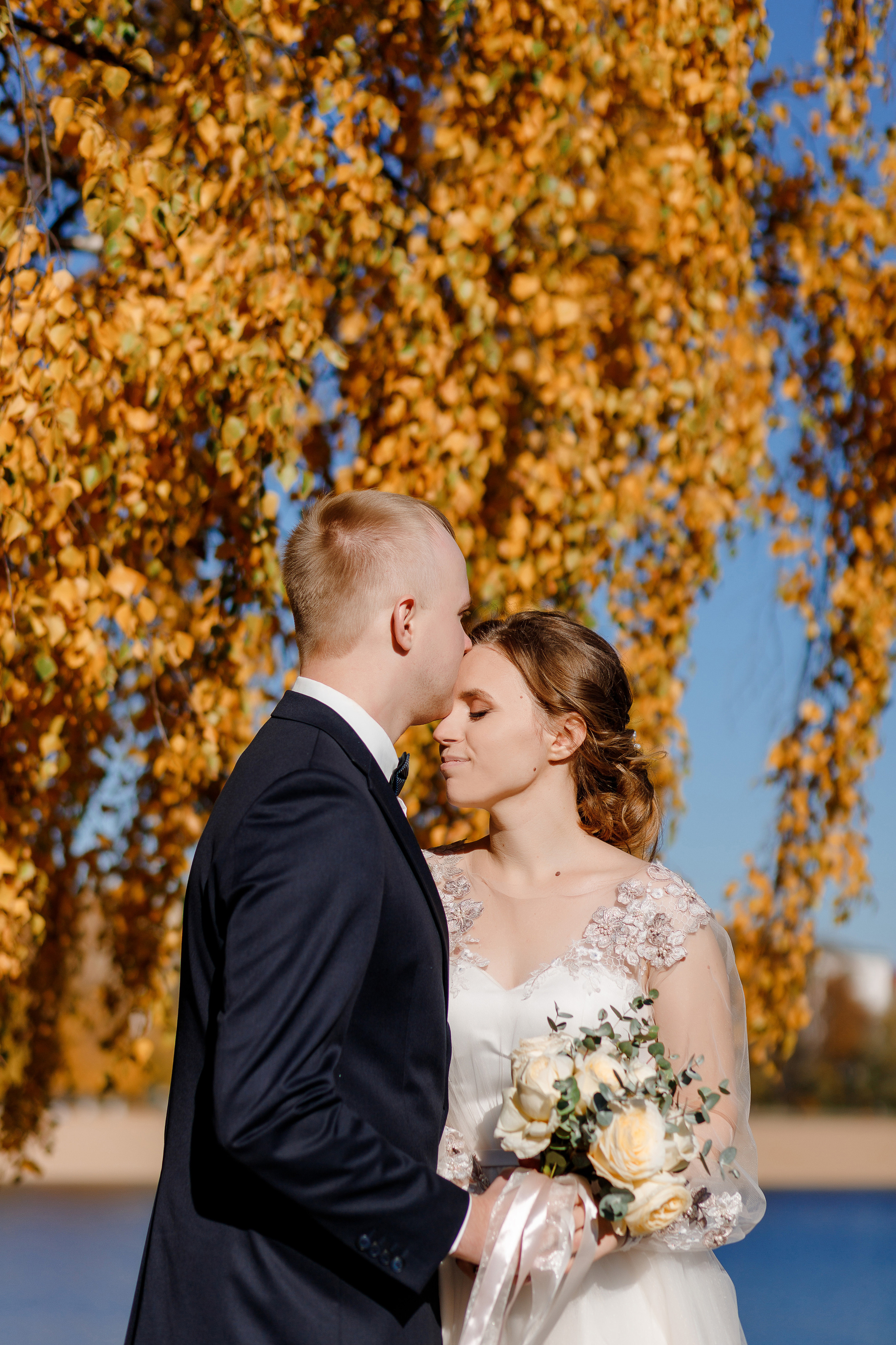 Фотосессия в новом загсе Твери. Свадебный и семейный фотограф в Твери и Тверской области