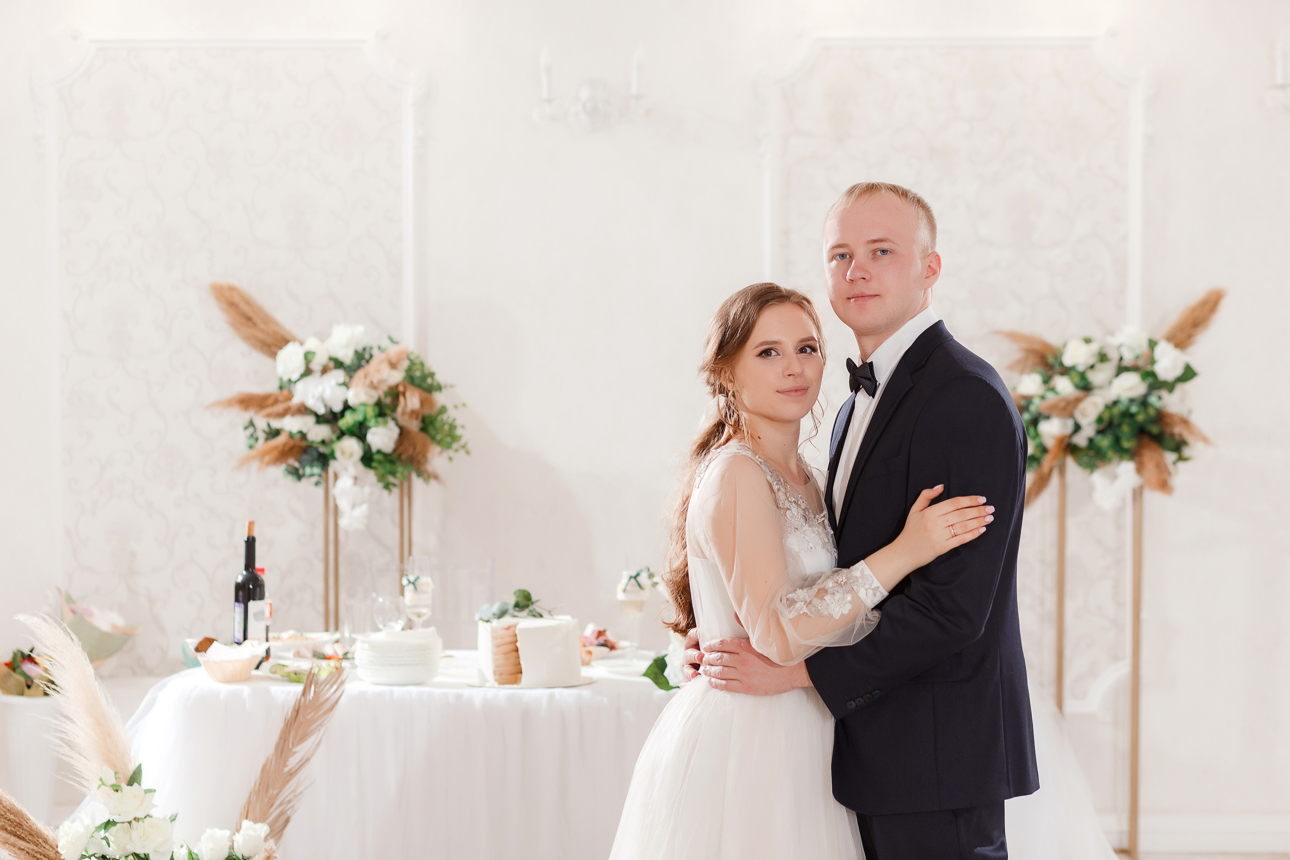 Фотосессия в новом загсе Твери. Свадебный и семейный фотограф в Твери и Тверской области