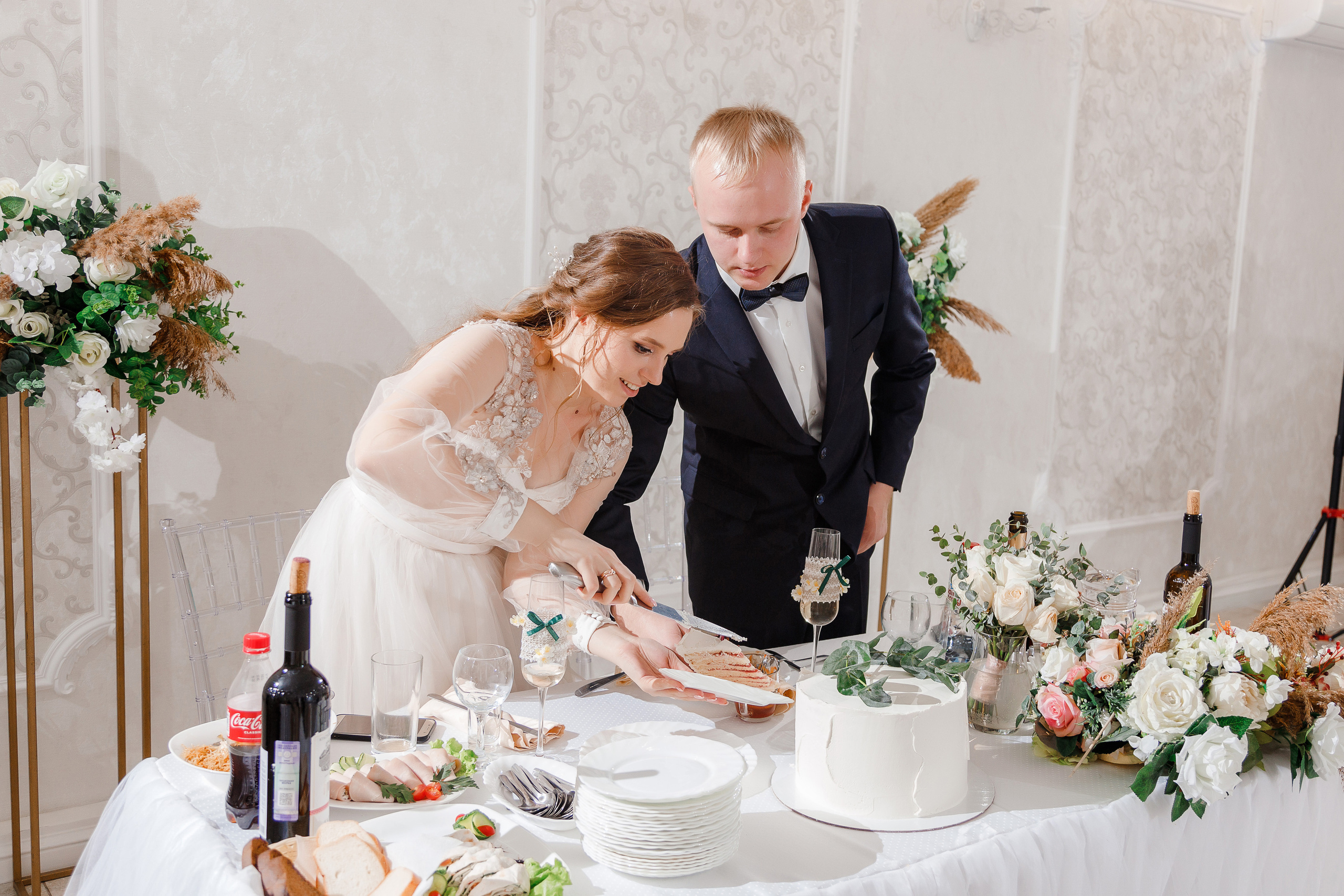 Фотосессия в новом загсе Твери. Свадебный и семейный фотограф в Твери и Тверской области