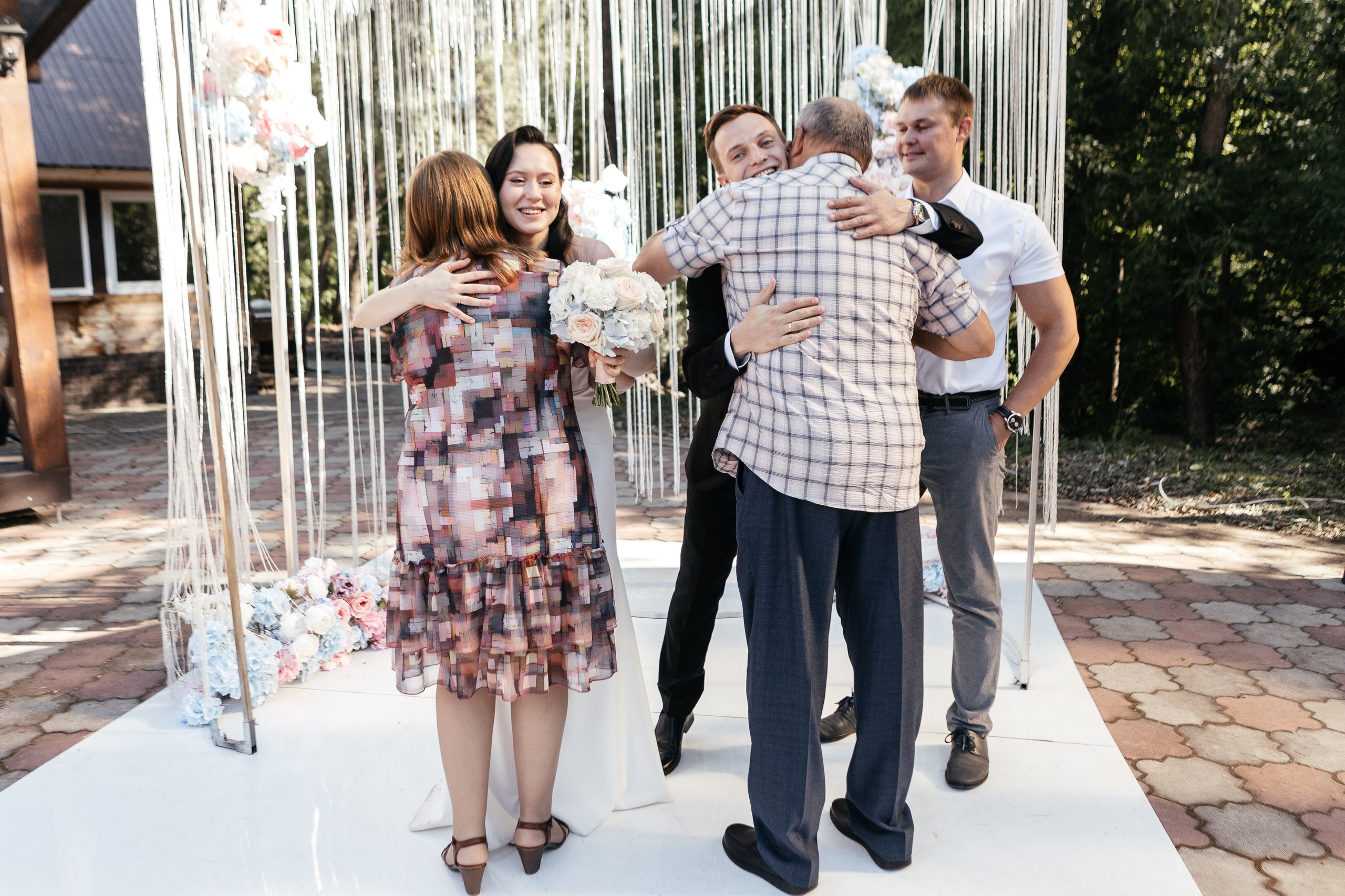 Свадебный фотограф Уфа — Руслан ГабдлисламовЖивые эмоции, красивые кадры, воспоминания на всю жизнь.Работаю по всей Республике Башкортоста. Свадебный фотограф Уфа Руслан Габдлисламов