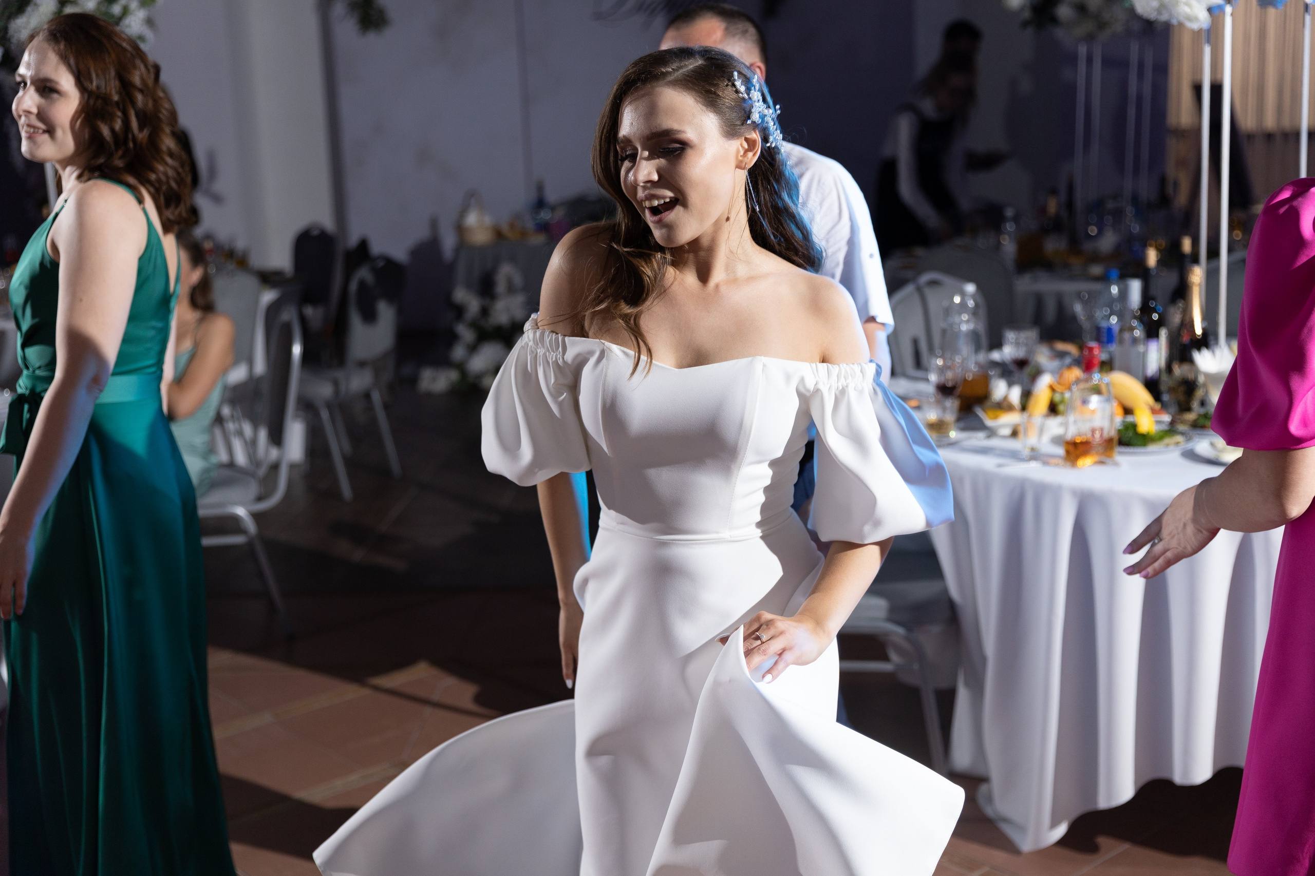 Свадебный фотограф Уфа — Руслан ГабдлисламовЖивые эмоции, красивые кадры, воспоминания на всю жизнь.Работаю по всей Республике Башкортоста. Свадебный фотограф Уфа Руслан Габдлисламов