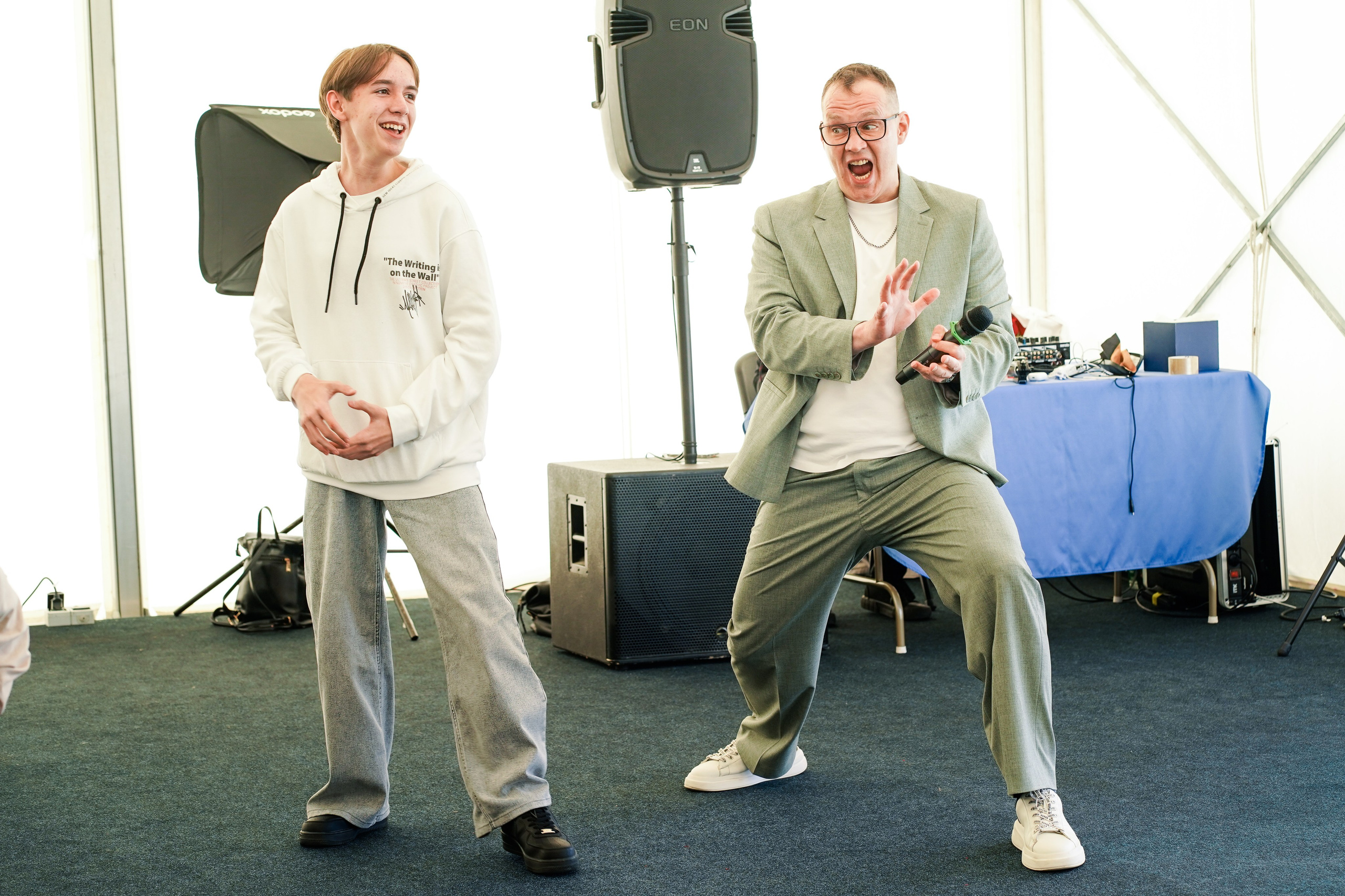 Выпускной 9 класса школа 19 в Коматек. Семейный и портретный фотограф в Екатеринбурге Анна Лобанова