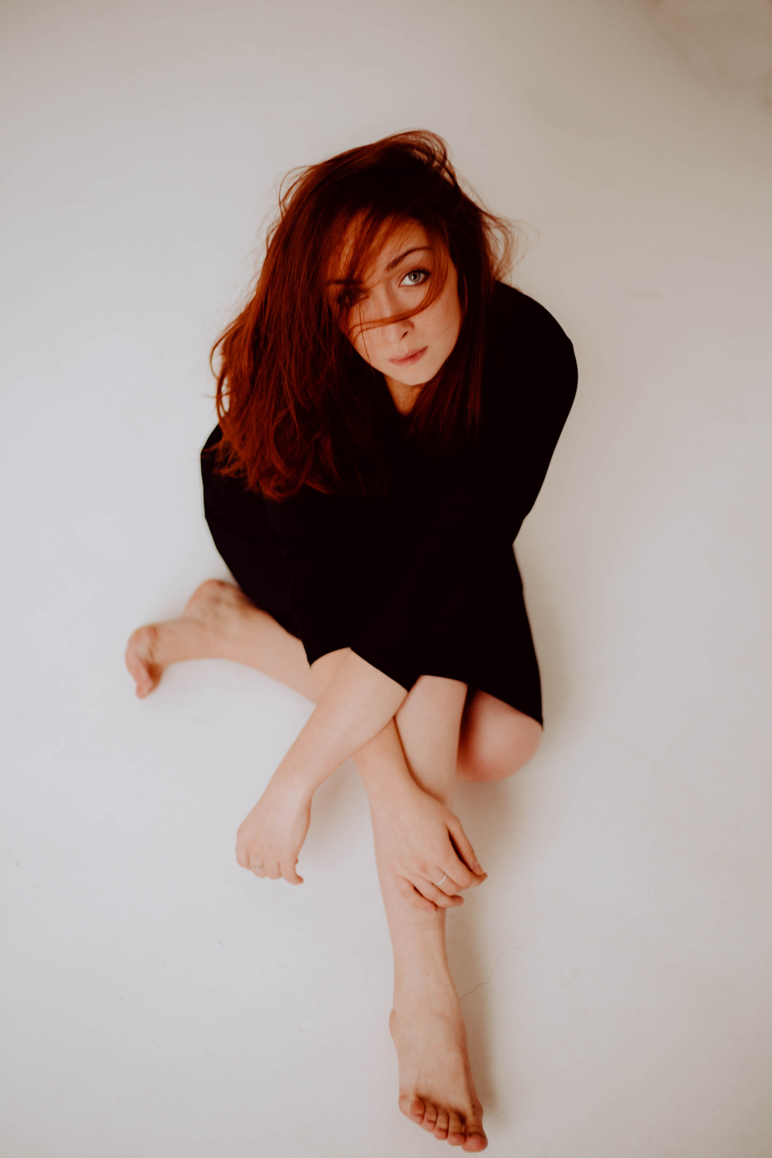 Съёмка в помещении. Портретный и свадебный фотограф Карина Лунёва