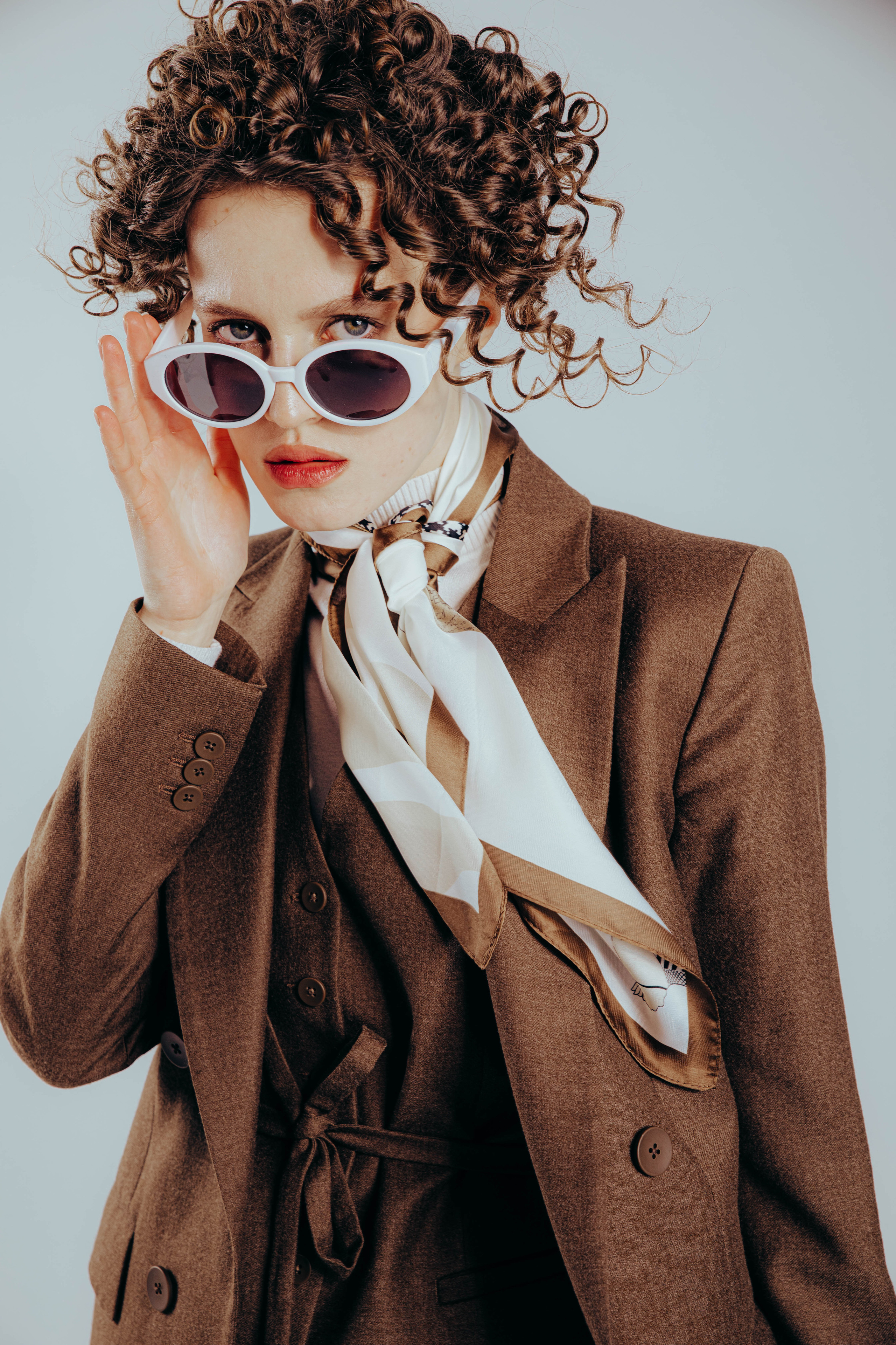 Съёмка в помещении. Портретный и свадебный фотограф Карина Лунёва