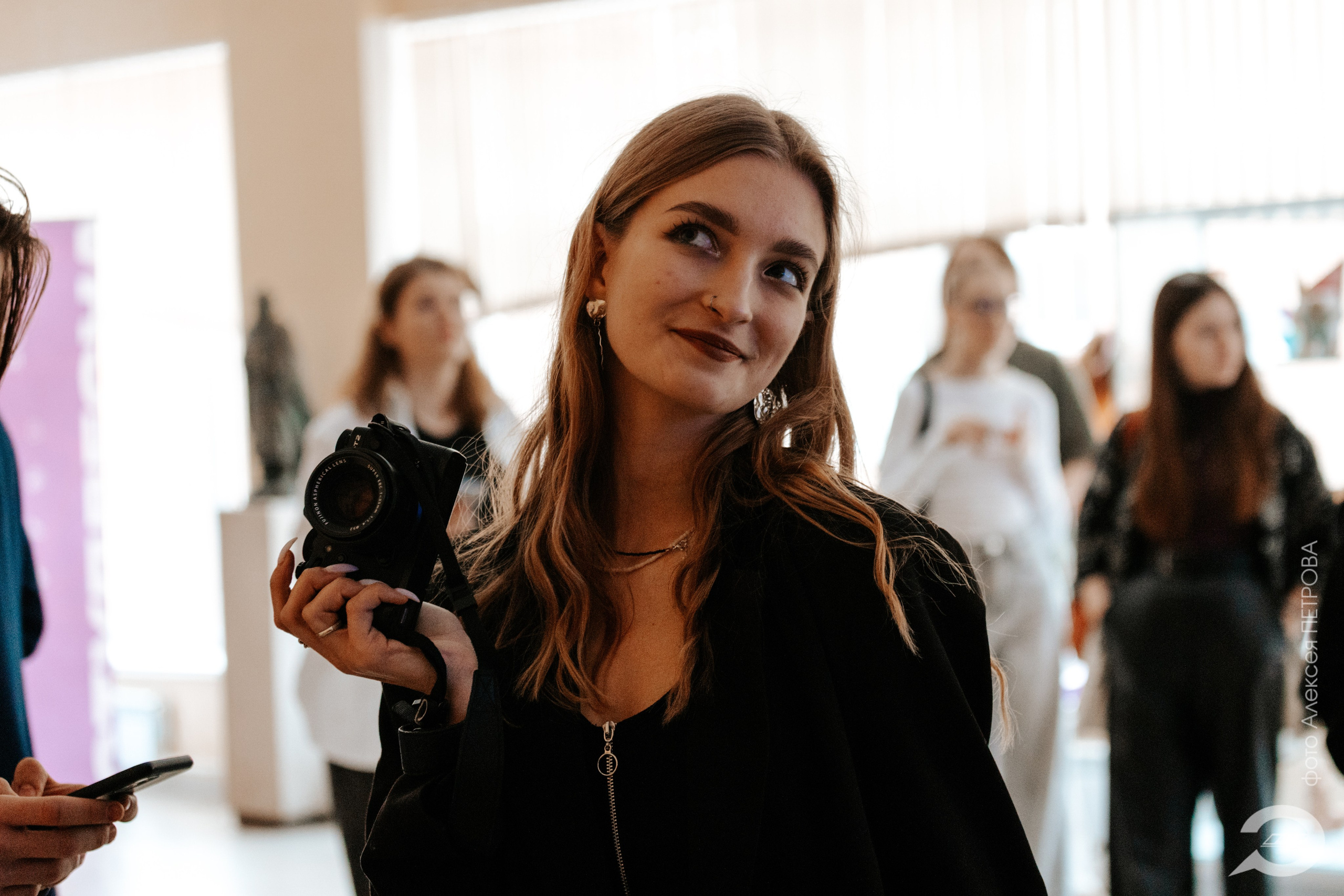 Студвесна 2025 — Открытие 18.03.2025. KiPPER Gallery — Фотограф